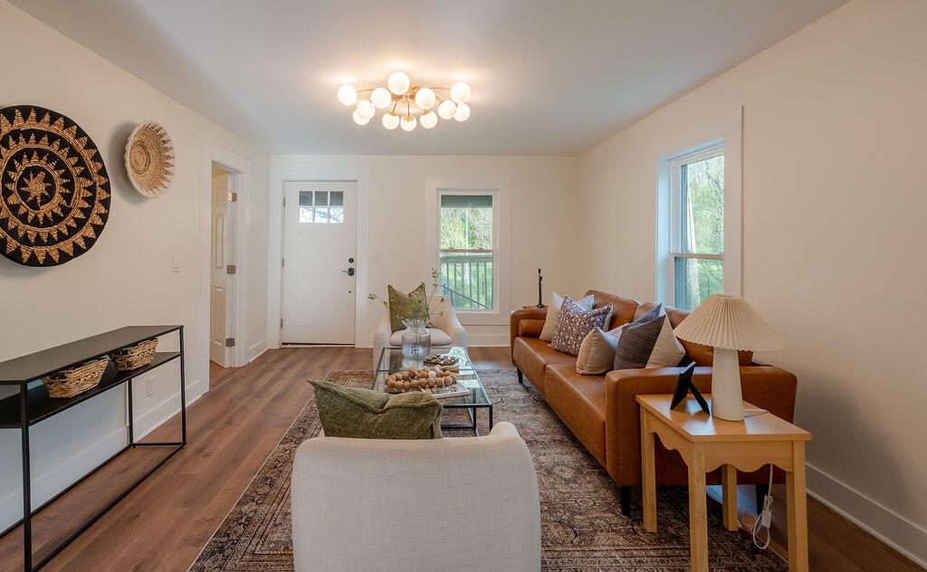 3527 Carlton Avenue NE Grand Rapids MI 49525