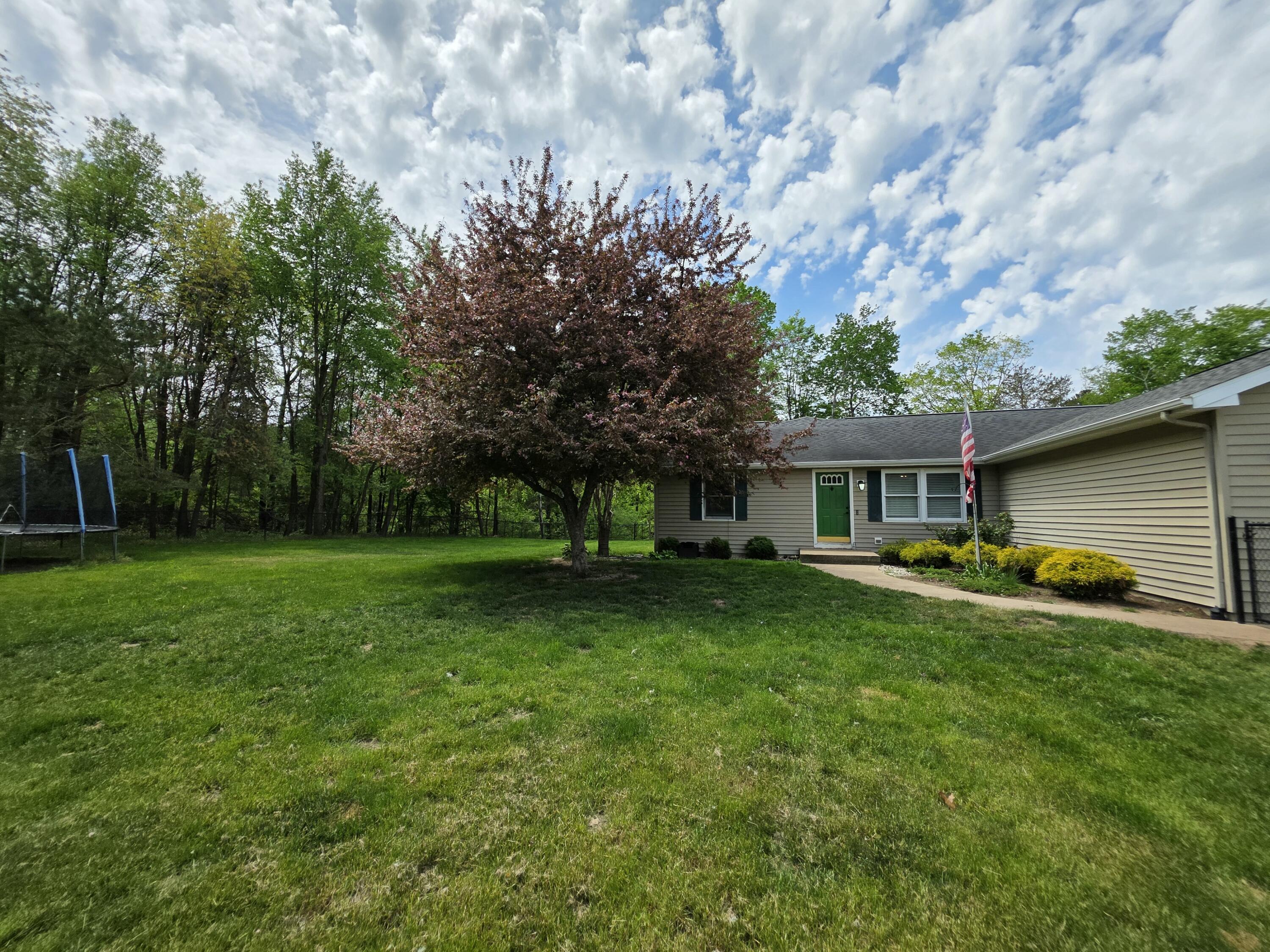 1125 Kristie Lane Ludington MI 49431