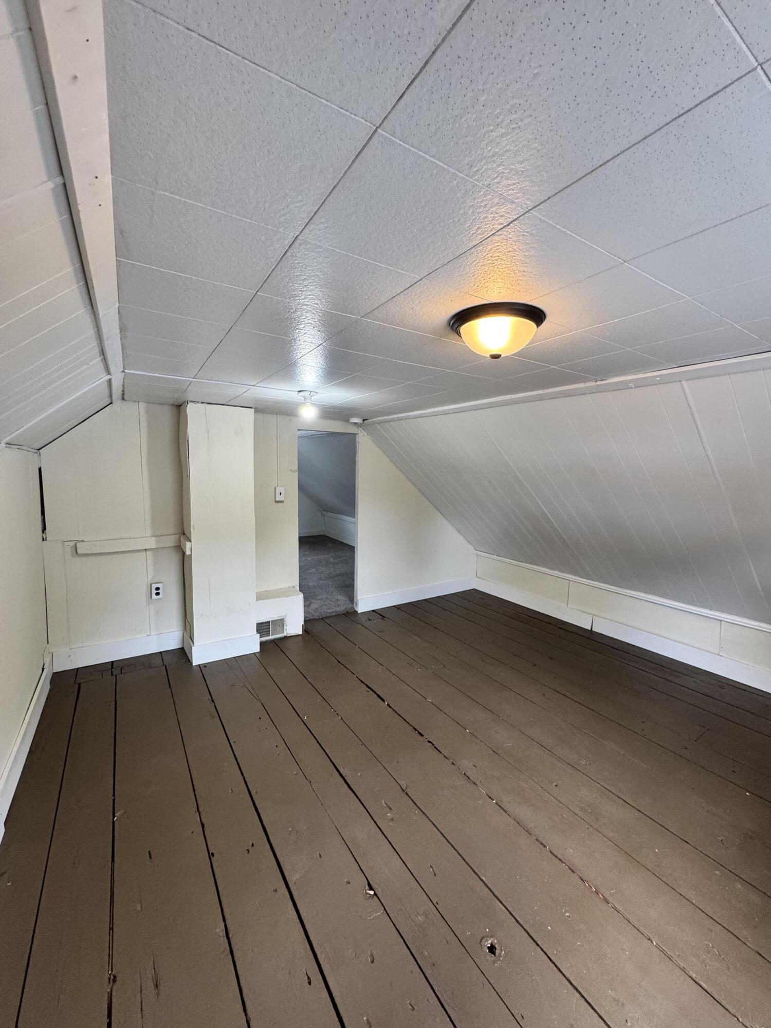 211 Mardell Place SW Grand Rapids MI 49504