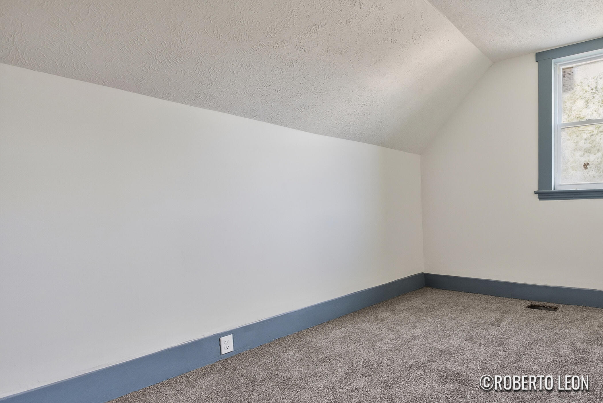 1380 Sanford Street Muskegon MI 49441
