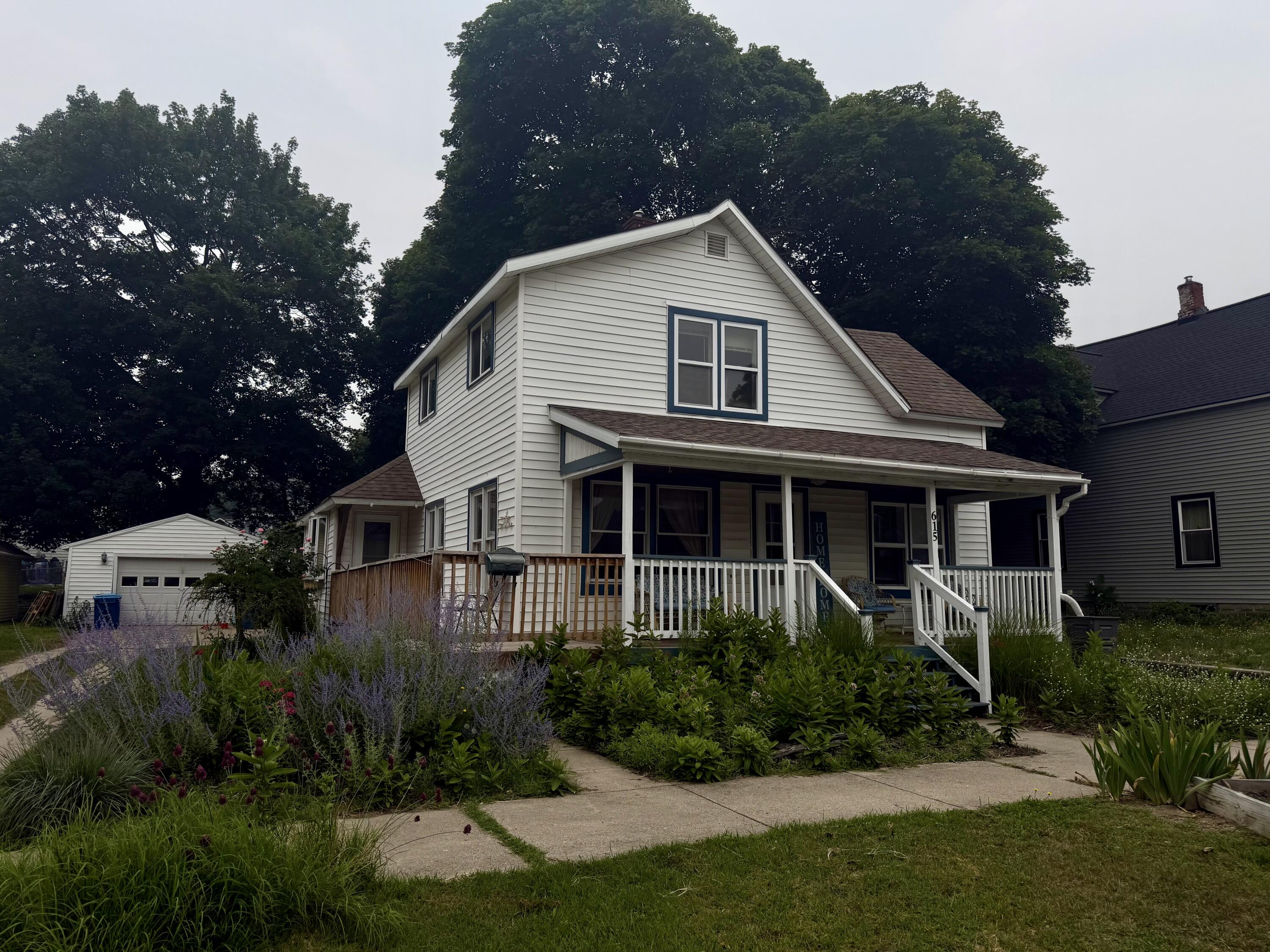 615 E Melendy Street Ludington MI 49431