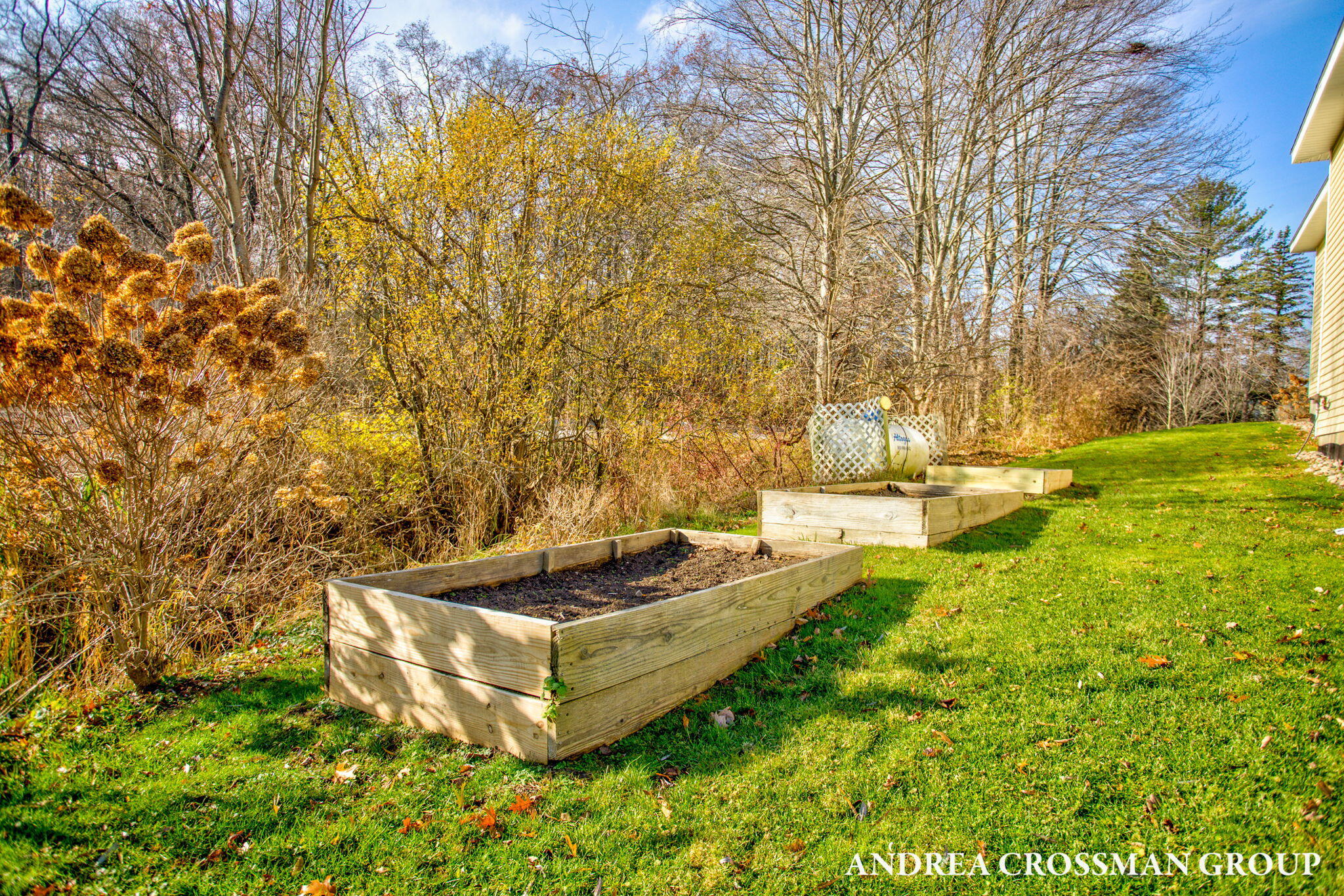 3001 Newport Drive Fennville MI 49408