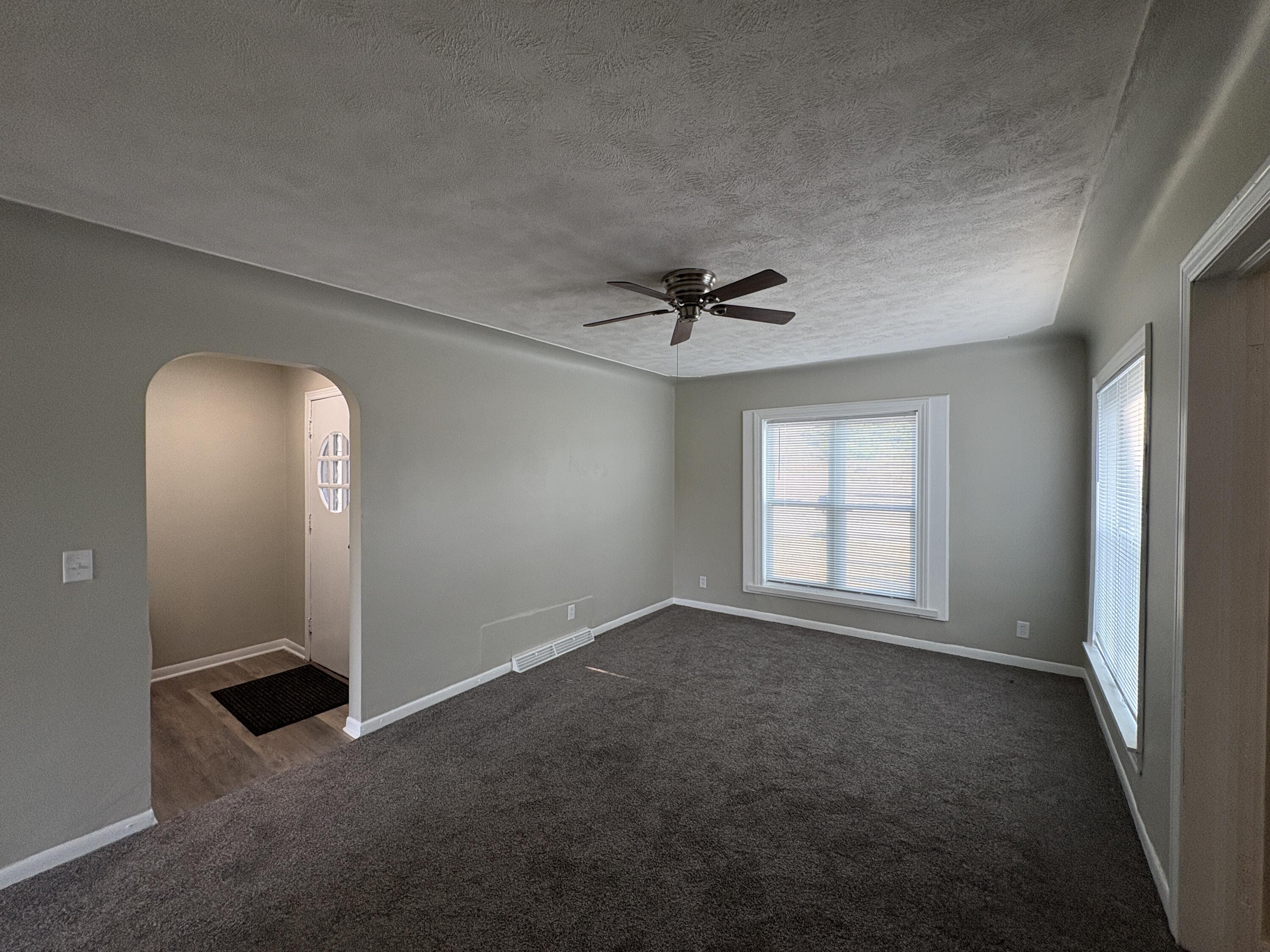 1338 Pannell Avenue NW Grand Rapids MI 49504
