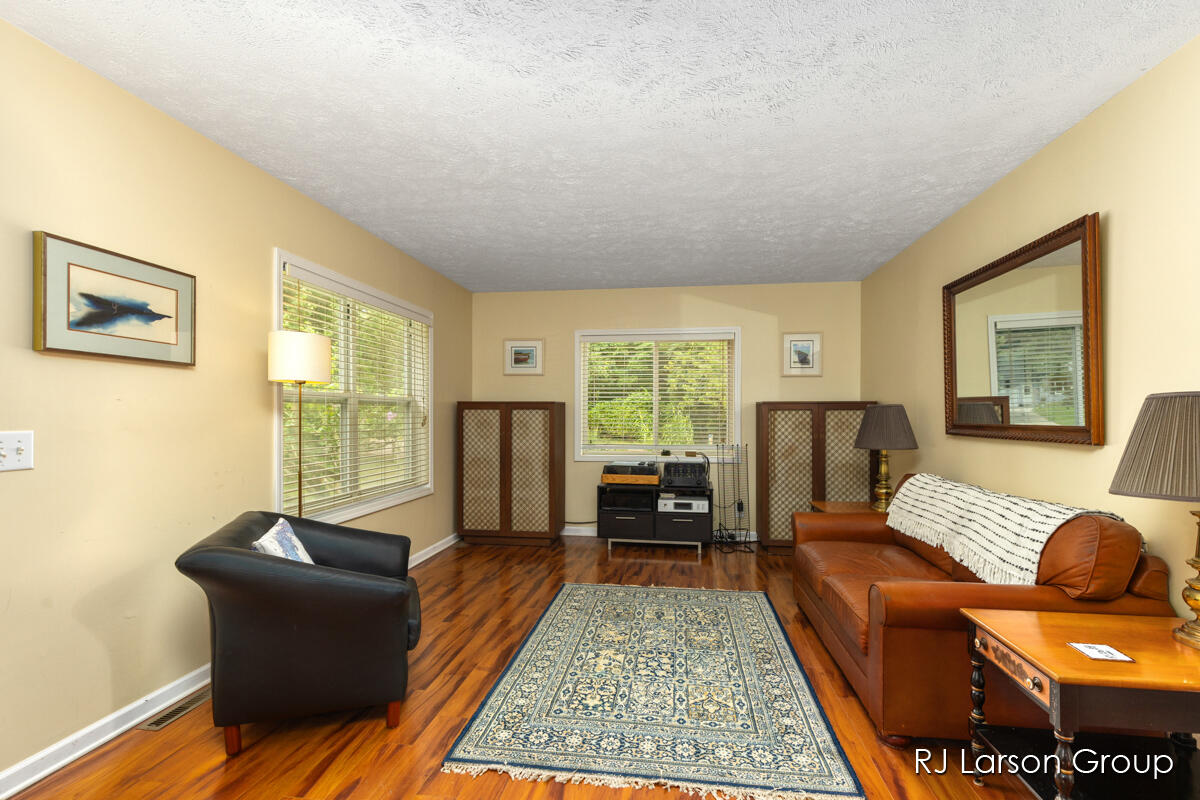 1007 Orchard Avenue South Haven MI 49090