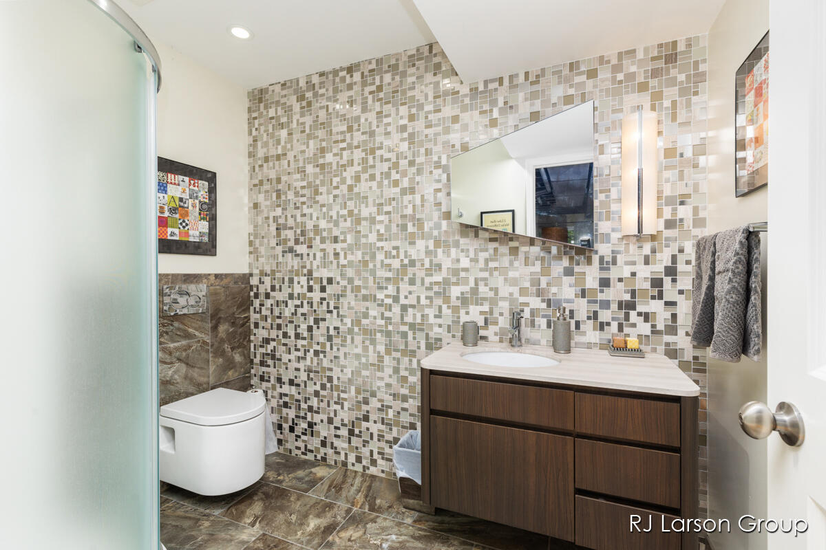 1007 Orchard Avenue South Haven MI 49090
