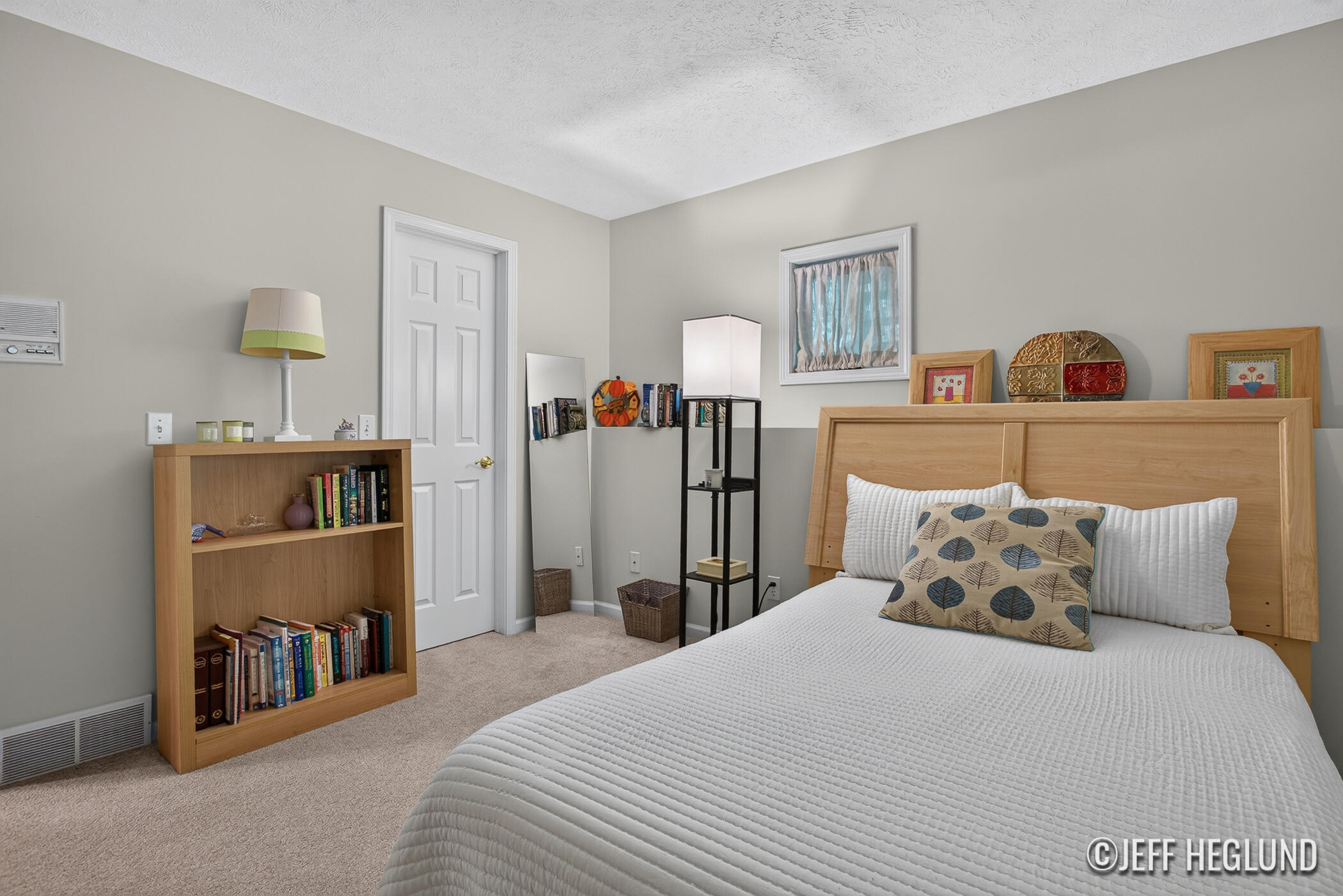 1926 Country Brook Drive SE Ada MI 49301