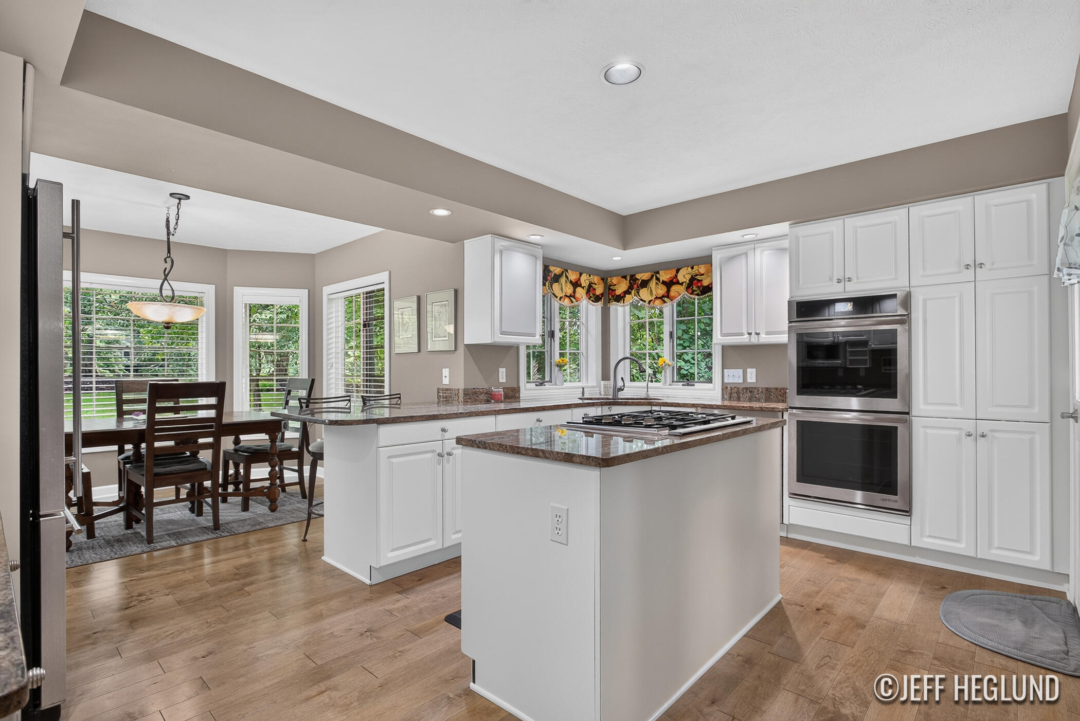 1926 Country Brook Drive SE Ada MI 49301