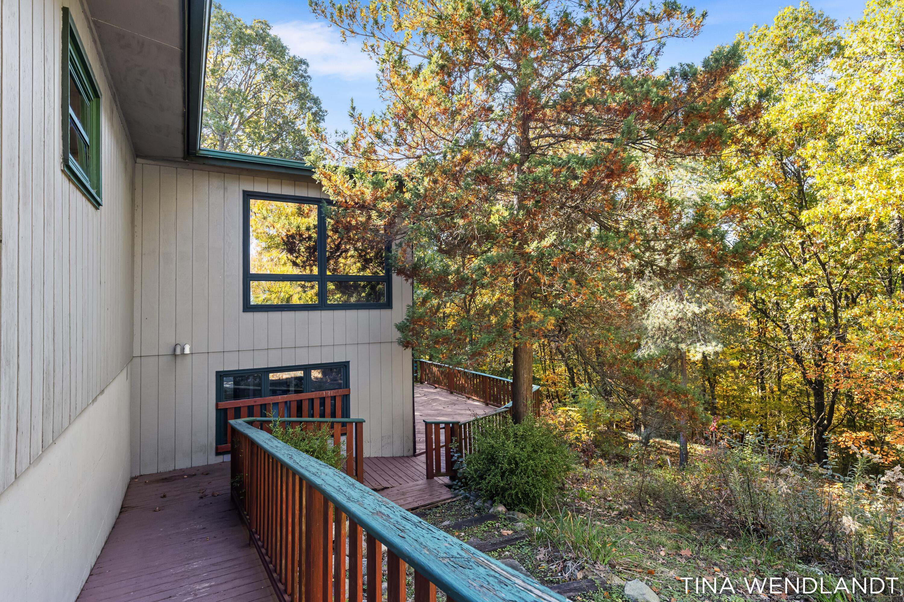 3737 Keeweenaw Drive NE Grand Rapids MI 49525
