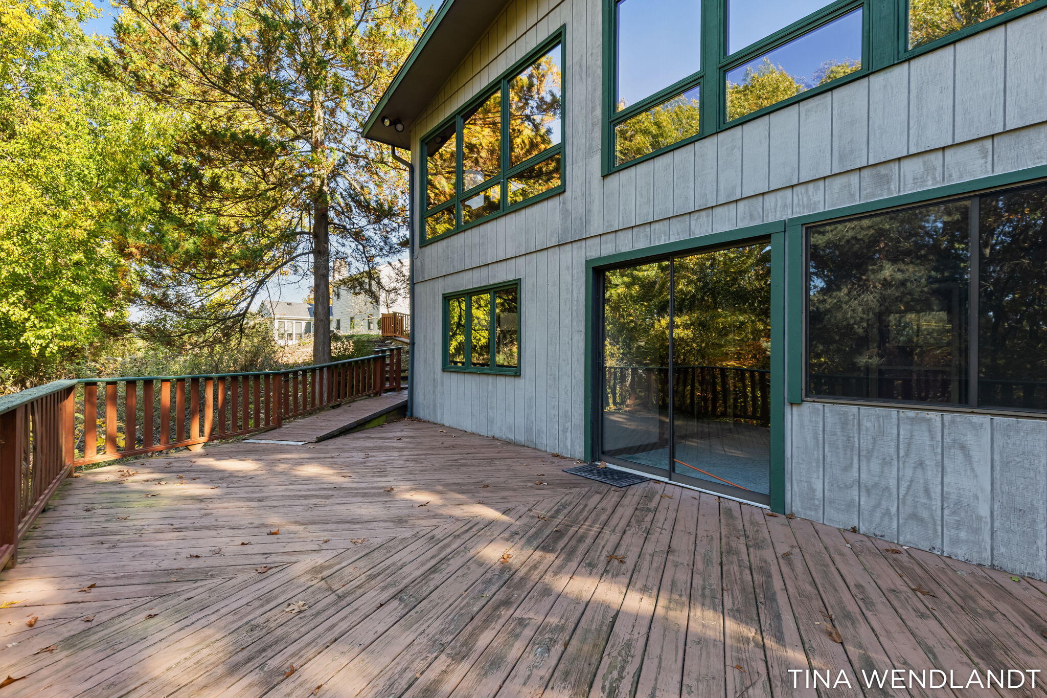 3737 Keeweenaw Drive NE Grand Rapids MI 49525
