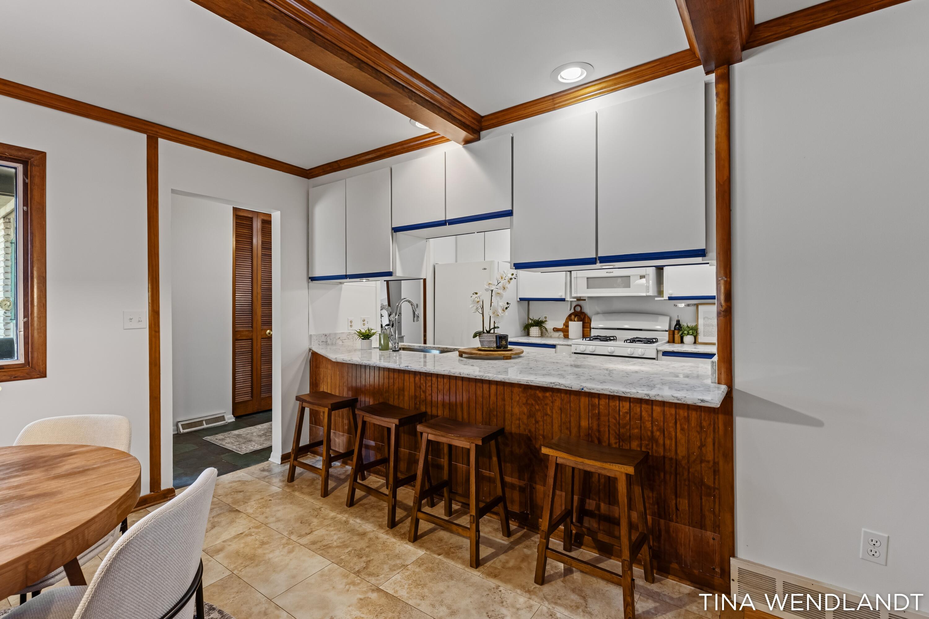 3737 Keeweenaw Drive NE Grand Rapids MI 49525