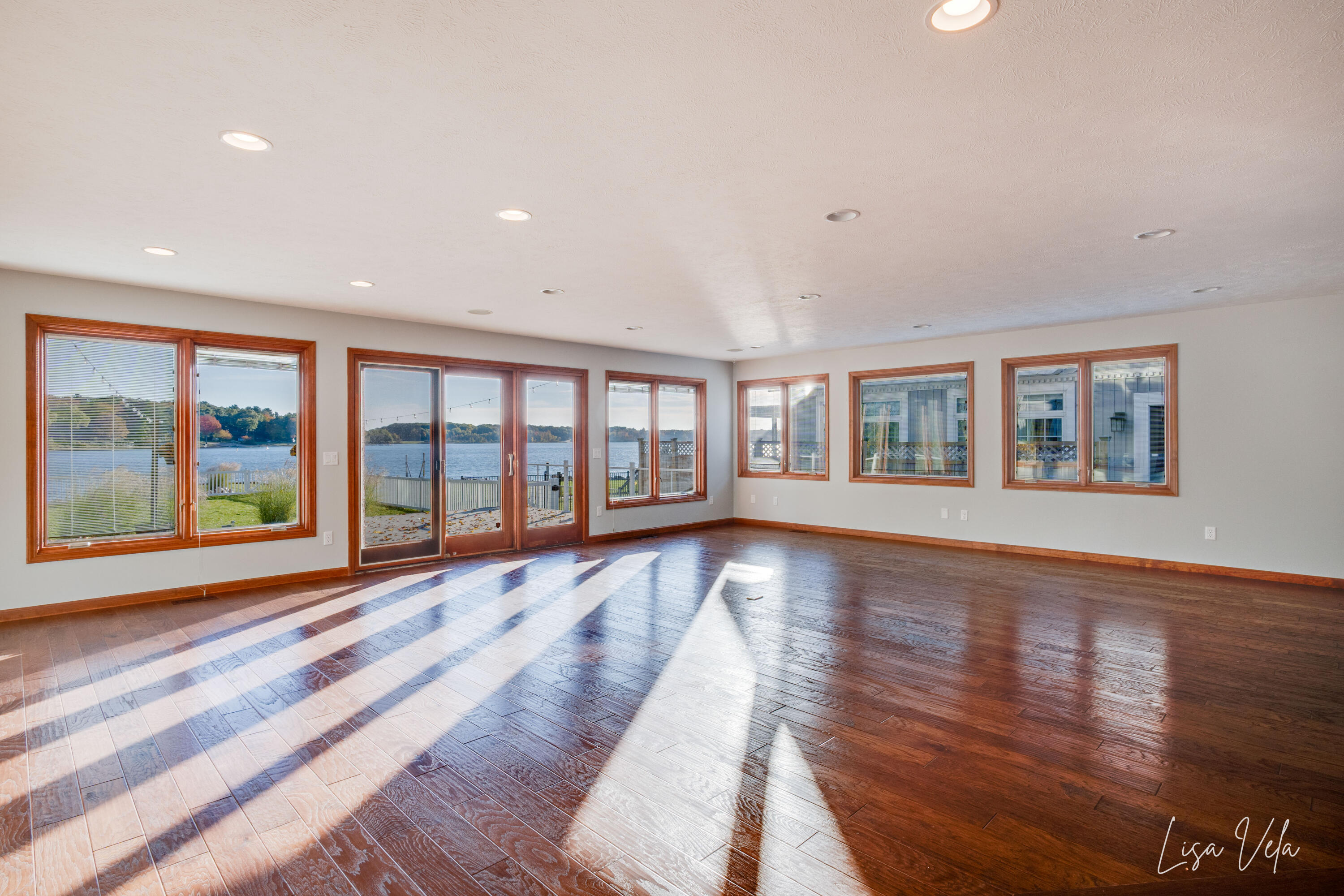 447 Lakeshore Boulevard Norton Shores MI 49444