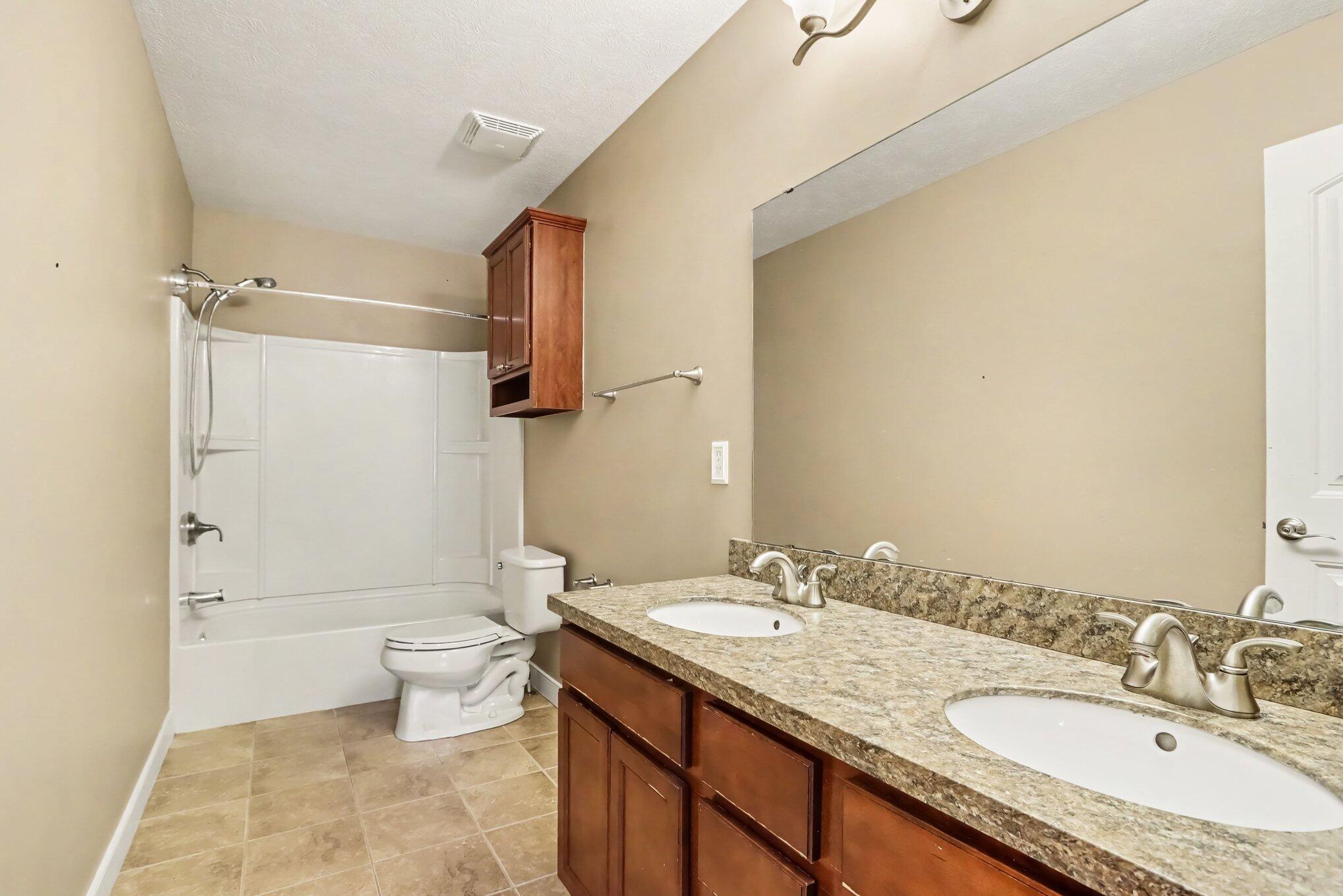 6018 Waters Ridge Court Kalamazoo MI 49009