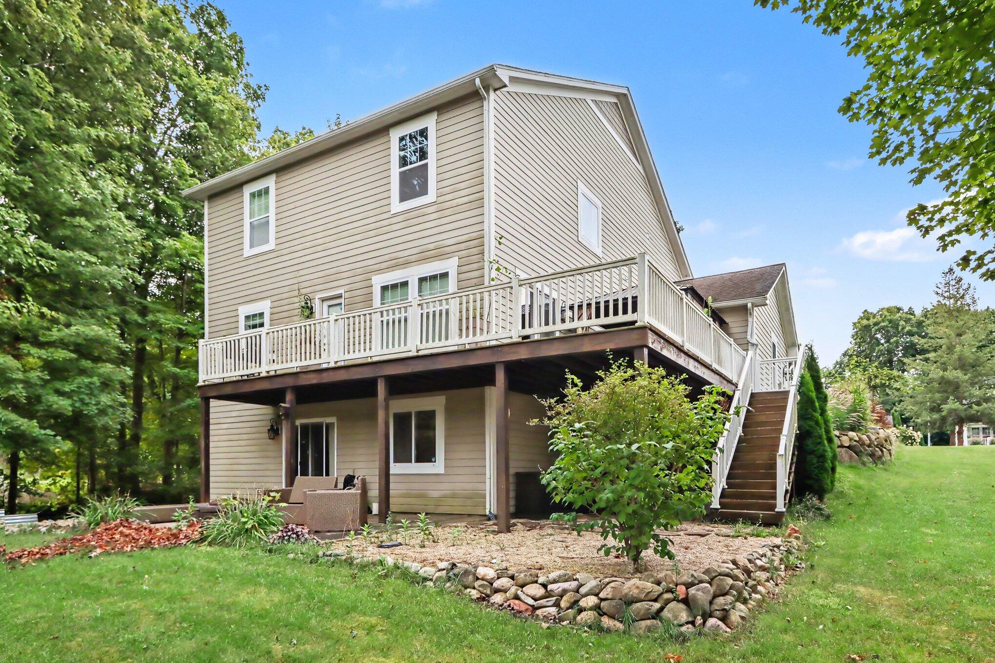 6018 Waters Ridge Court Kalamazoo MI 49009