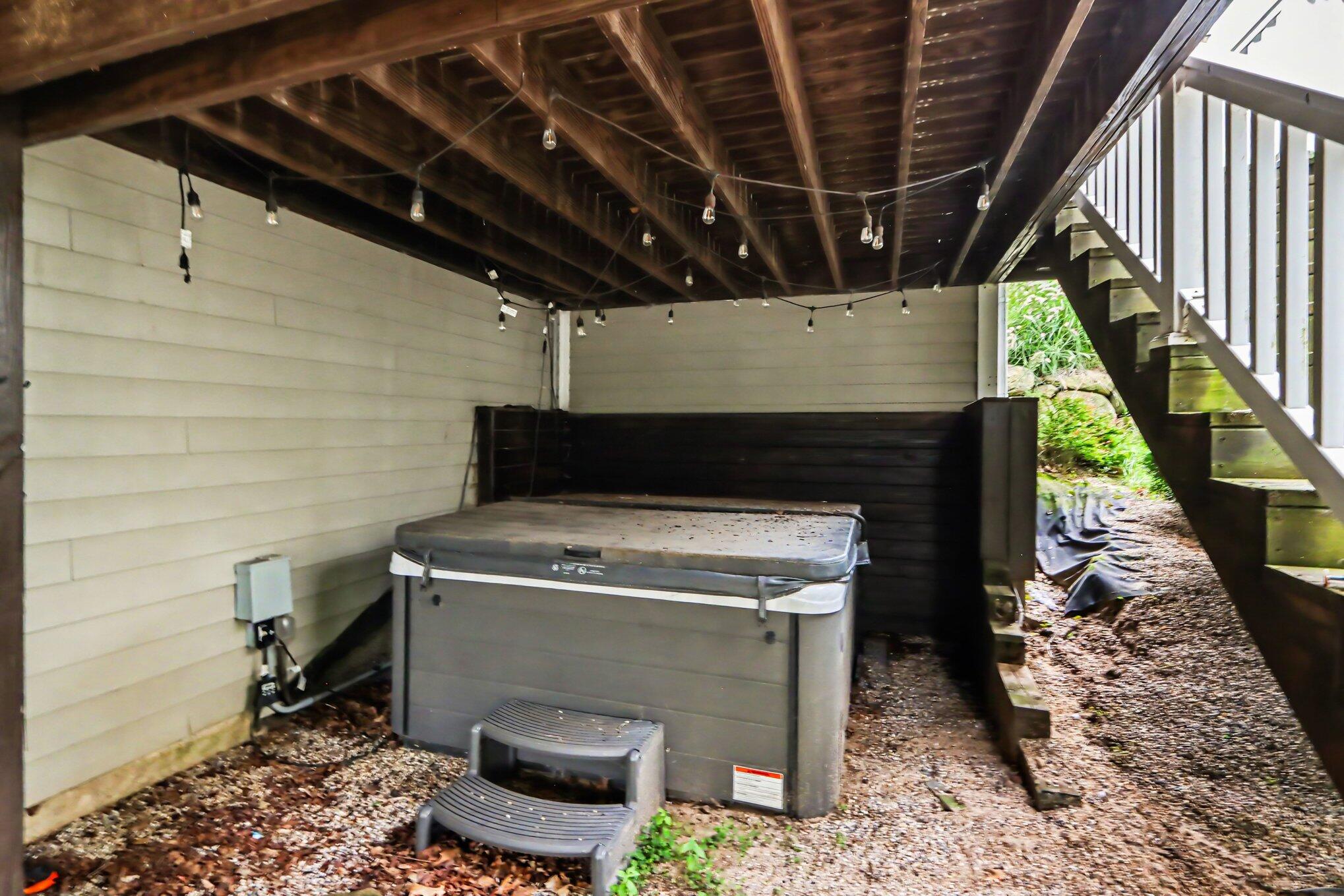 6018 Waters Ridge Court Kalamazoo MI 49009