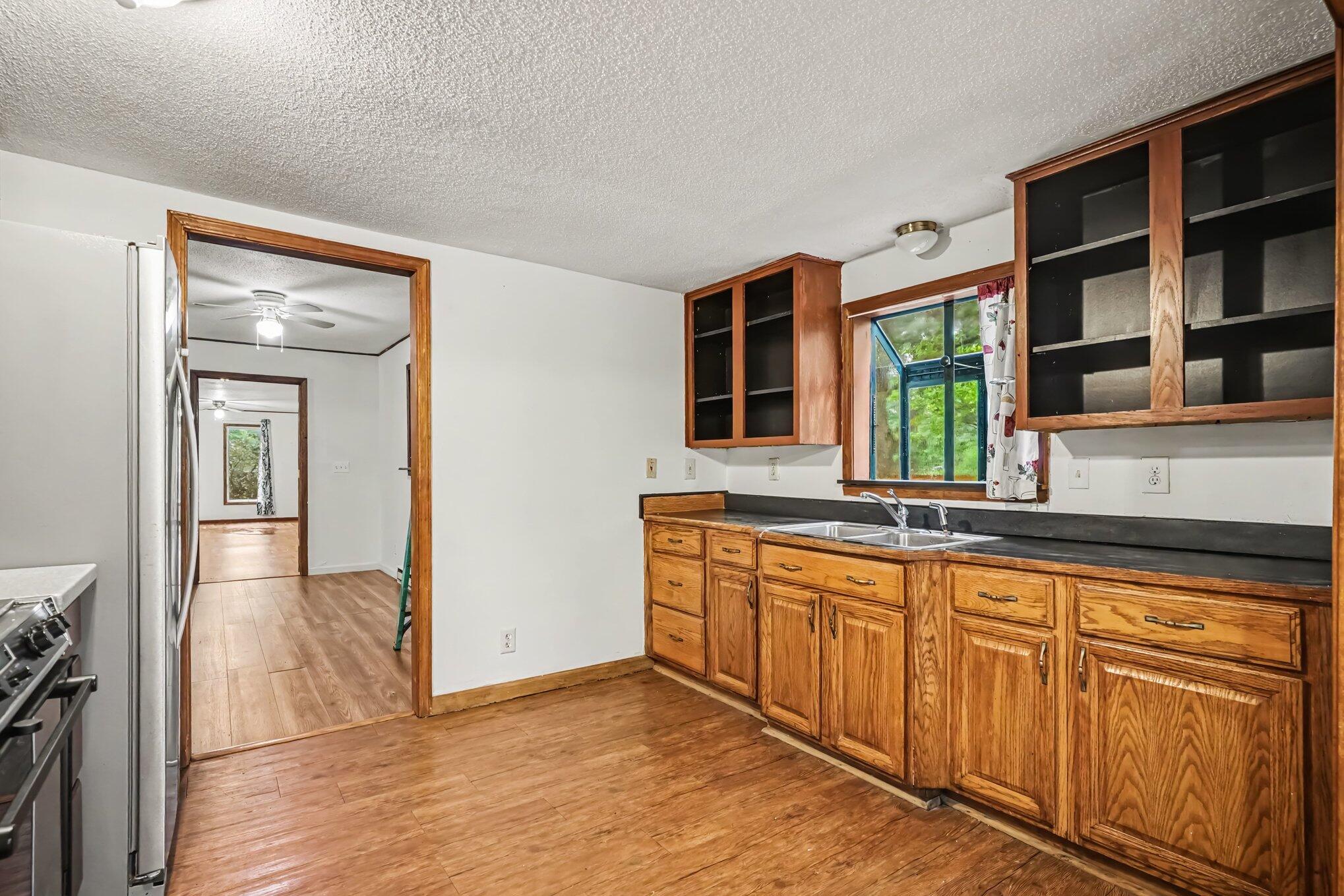 2283 Hughes Avenue Muskegon MI 49441