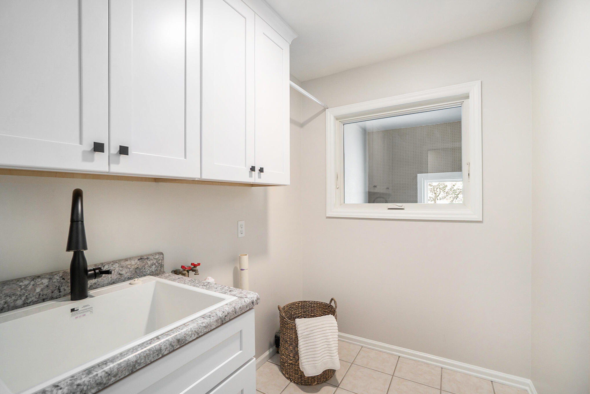 2627 Berwyck Road SE East Grand Rapids MI 49506