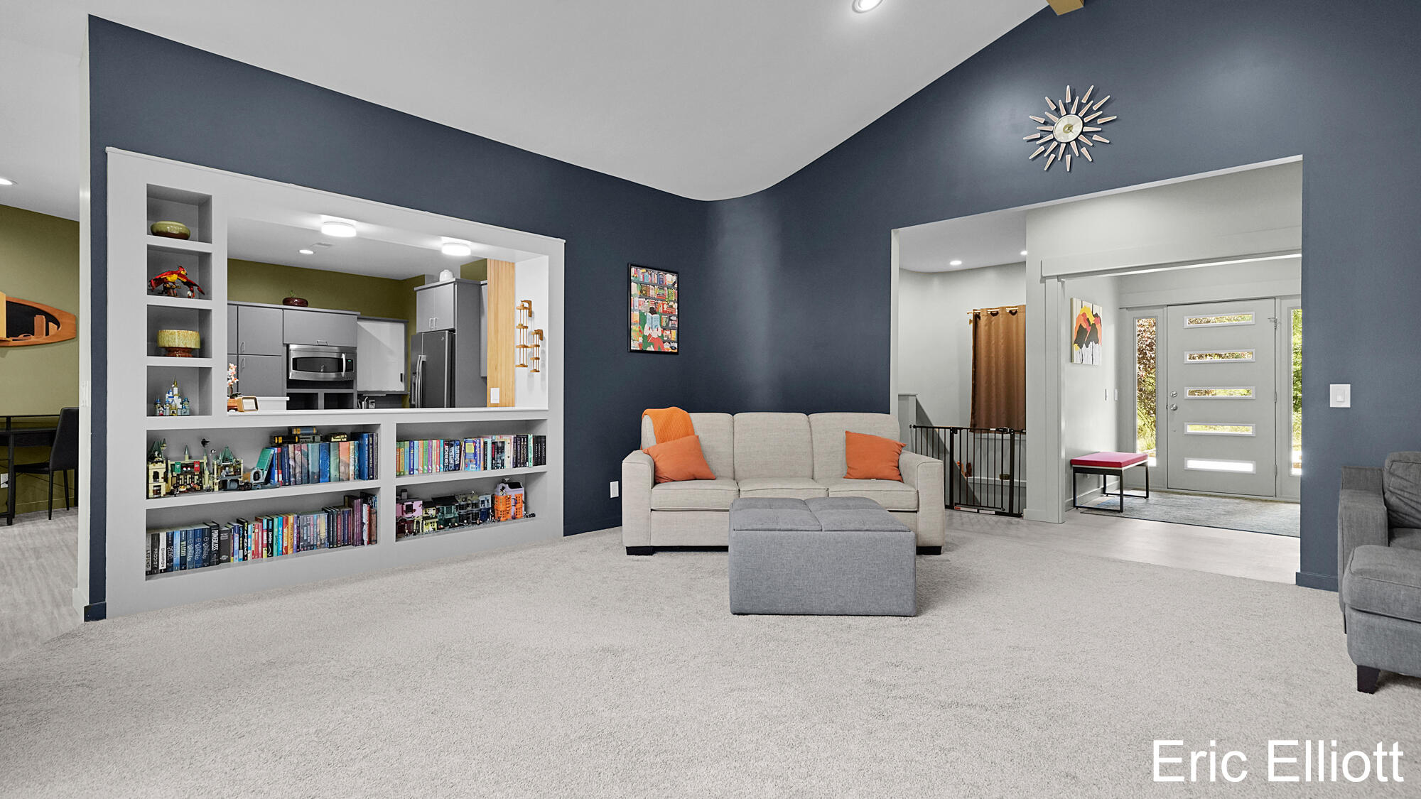 2219 NE Sawmill Drive NE Rockford MI 49341