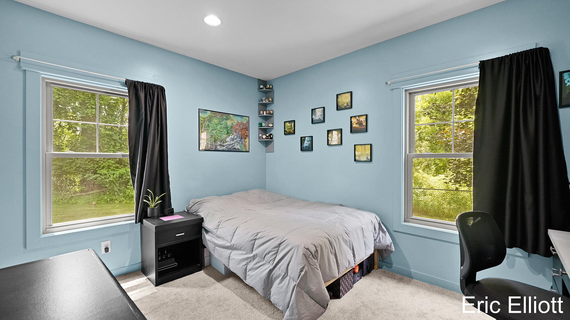 2219 NE Sawmill Drive NE Rockford MI 49341