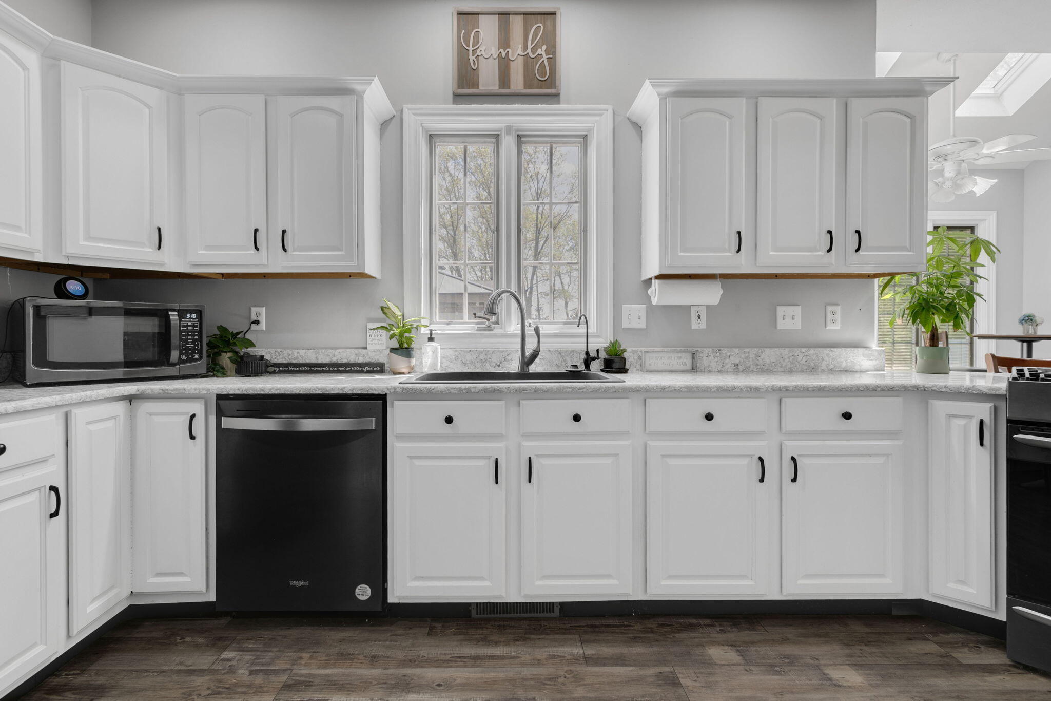 23099 S Shore Drive Edwardsburg MI 49112