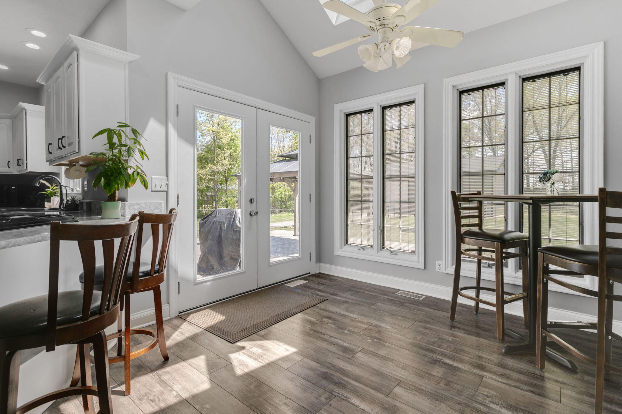 23099 S Shore Drive Edwardsburg MI 49112