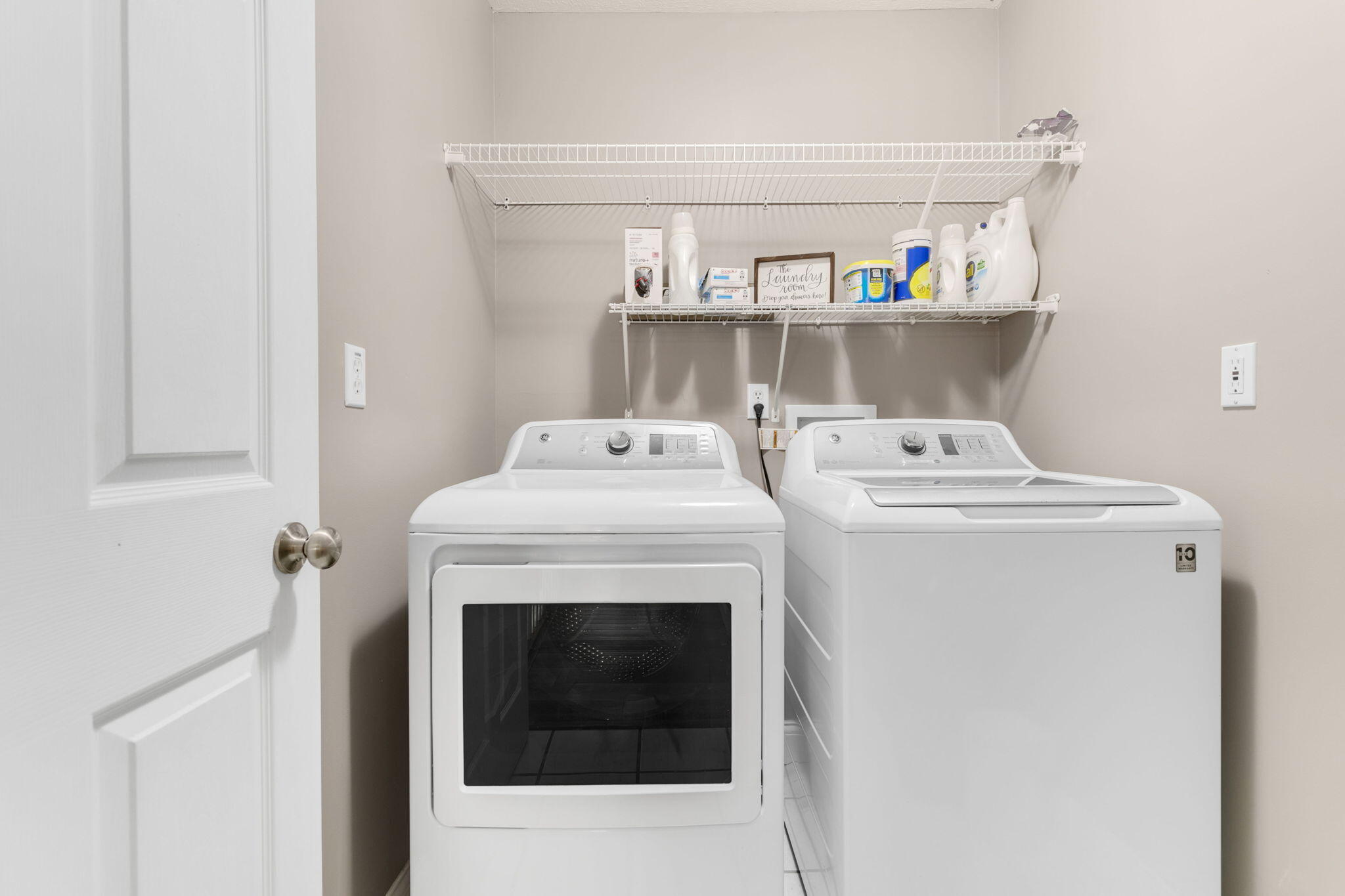 23099 S Shore Drive Edwardsburg MI 49112