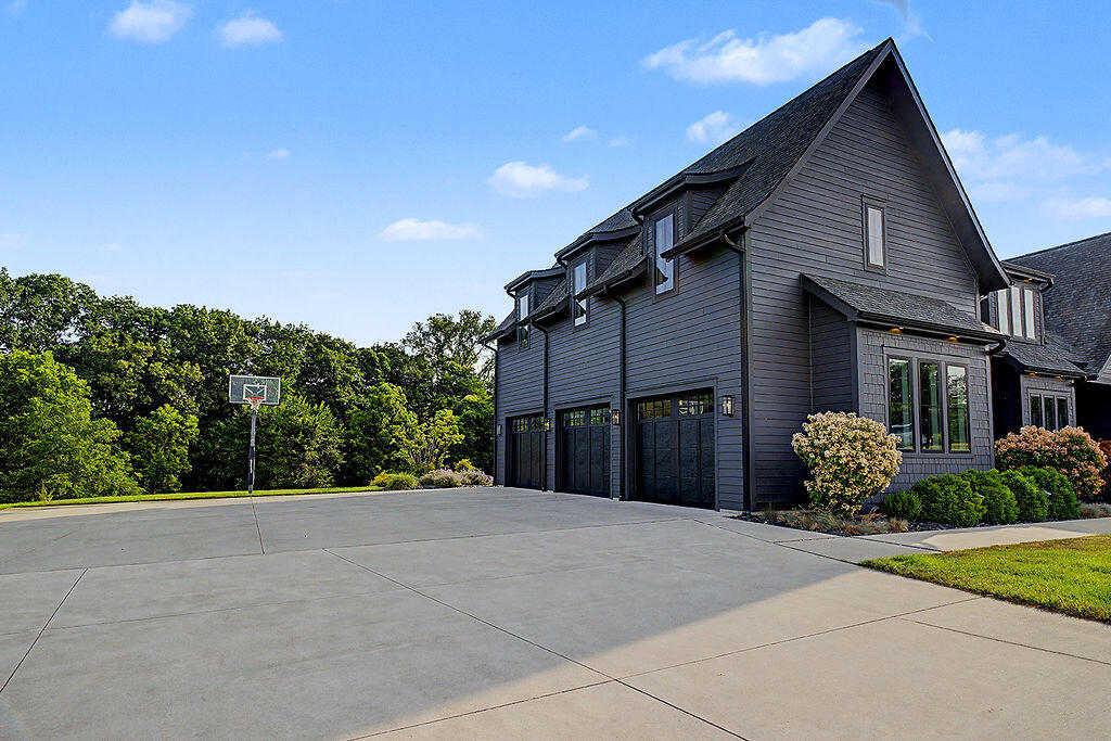 5869 Montreux Hills Drive NE Ada MI 49301