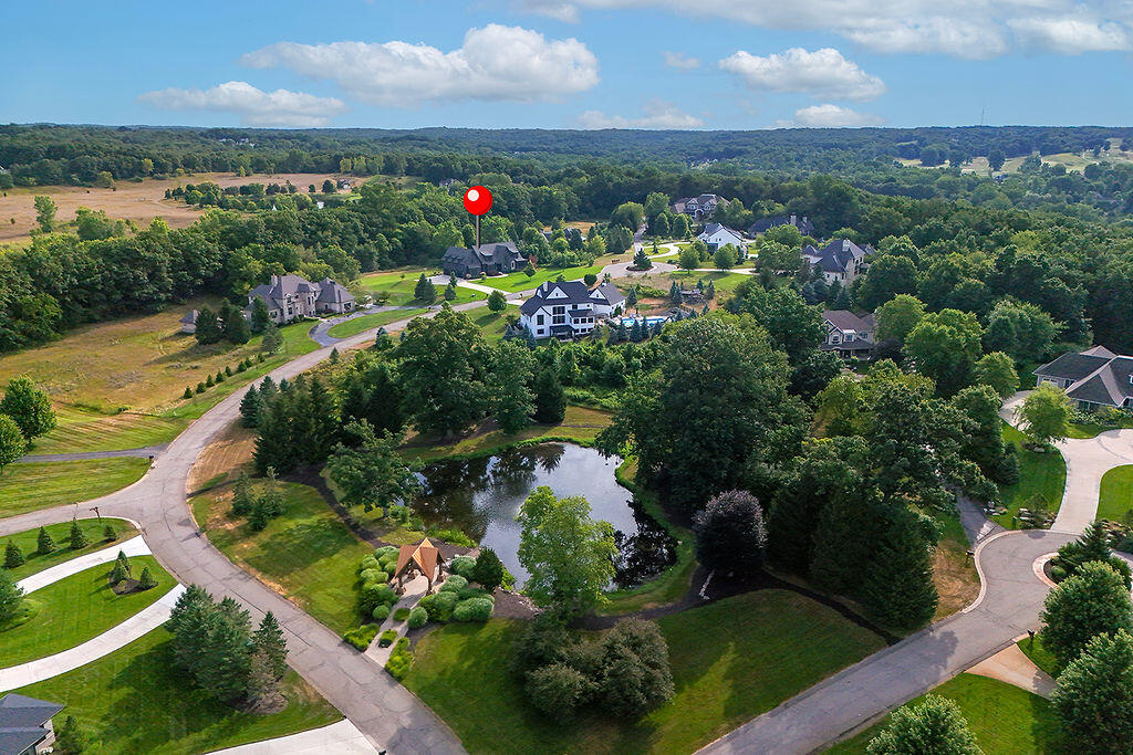 5869 Montreux Hills Drive NE Ada MI 49301