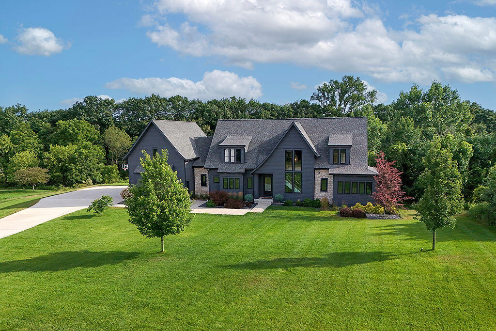 5869 Montreux Hills Drive NE Ada MI 49301