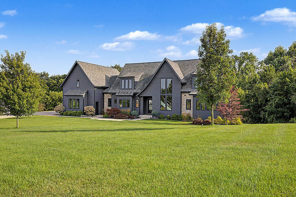5869 Montreux Hills Drive NE Ada MI 49301