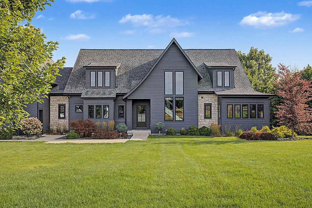 5869 Montreux Hills Drive NE Ada MI 49301