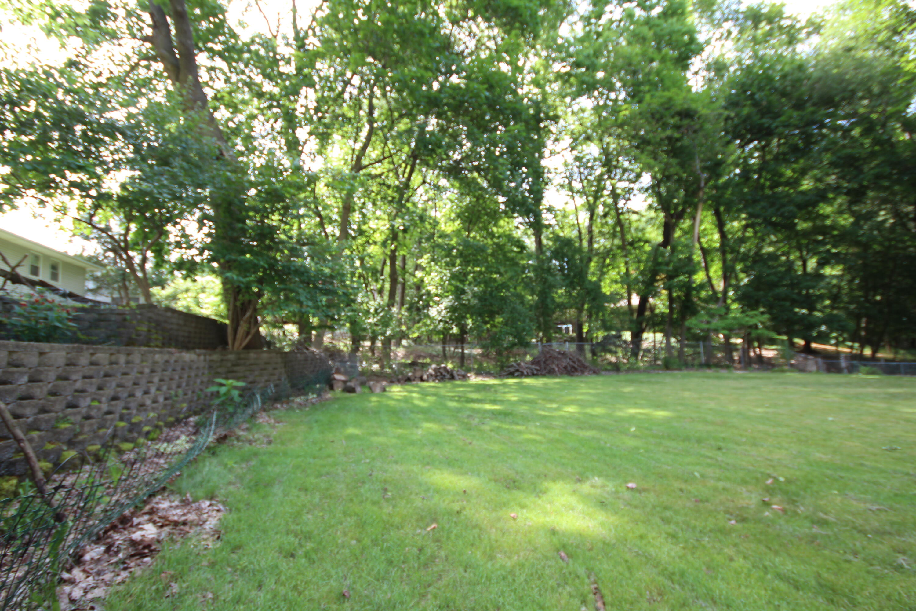 2334 Frederick Avenue Kalamazoo MI 49008