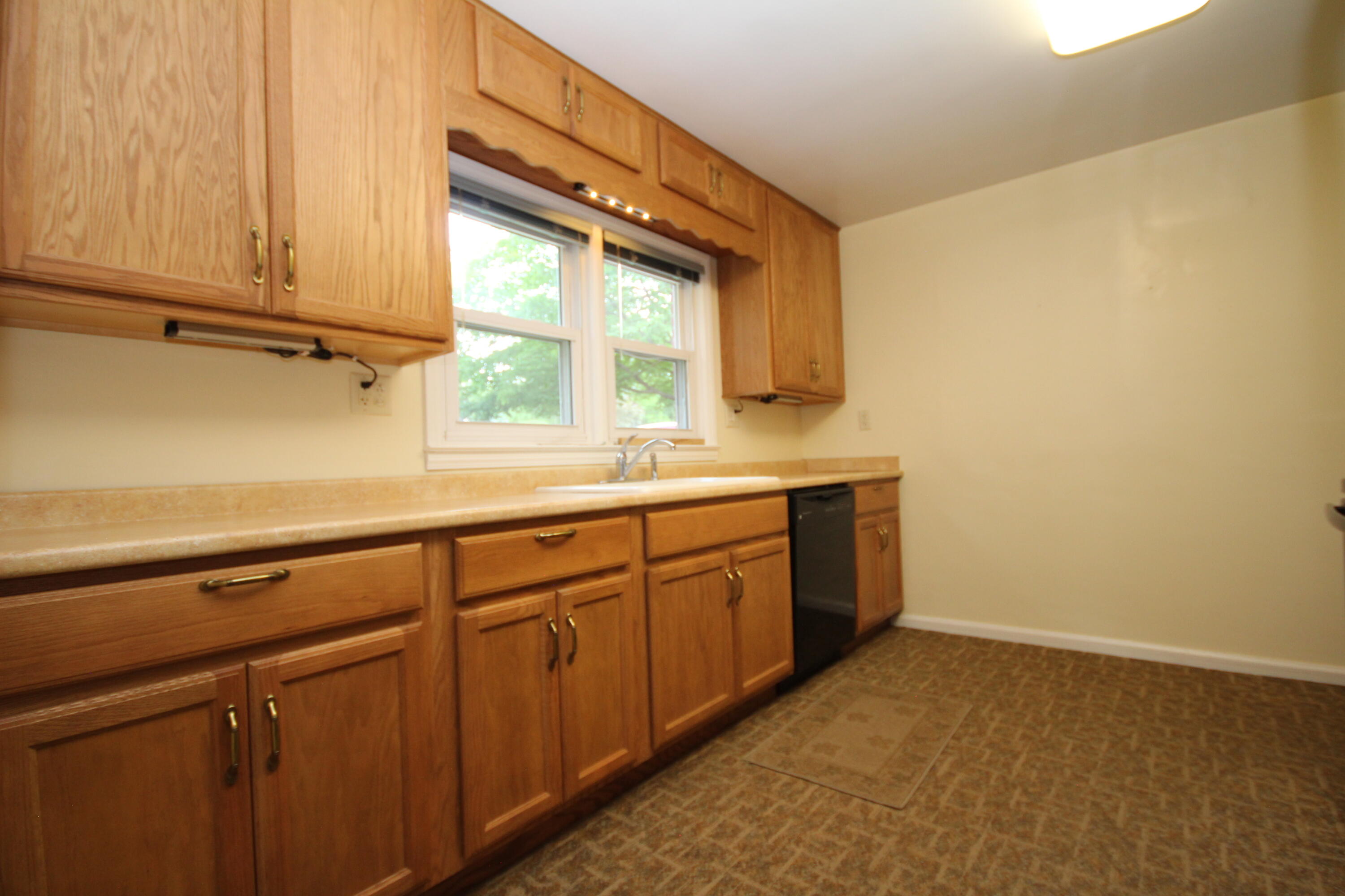 2334 Frederick Avenue Kalamazoo MI 49008
