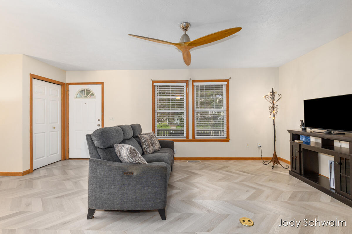 1101 Cass Avenue SE Grand Rapids MI 49507