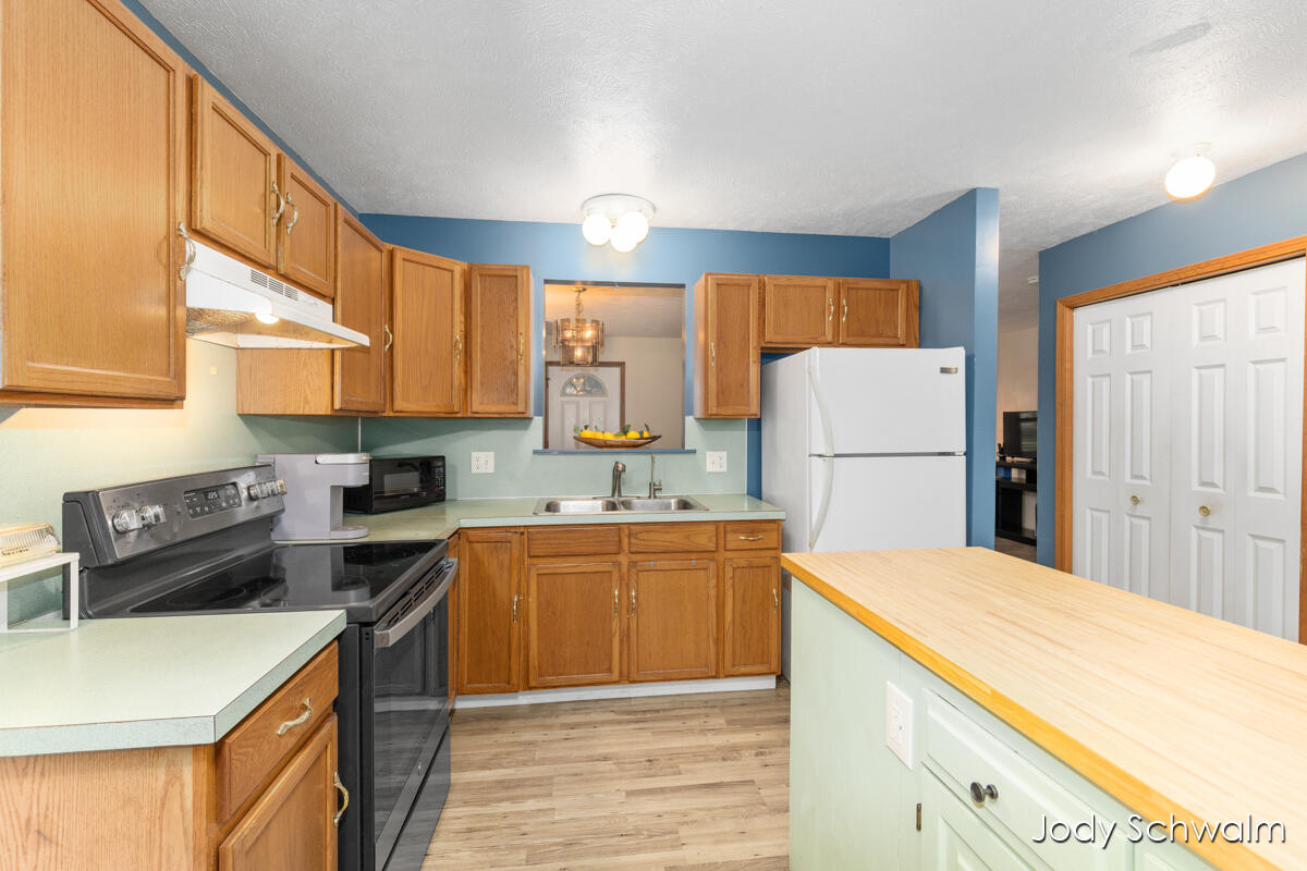 1101 Cass Avenue SE Grand Rapids MI 49507