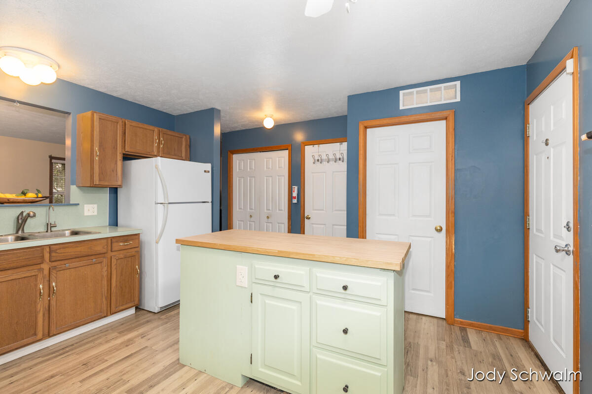 1101 Cass Avenue SE Grand Rapids MI 49507