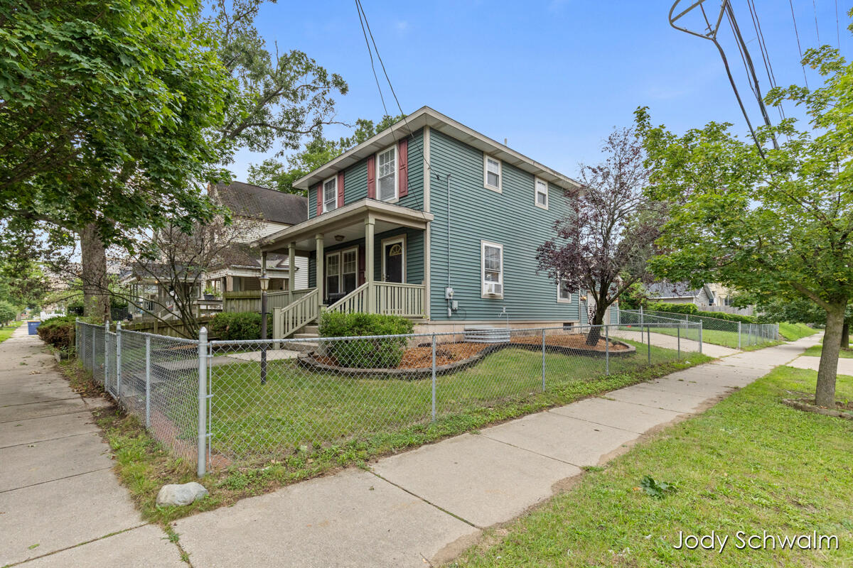 1101 Cass Avenue SE Grand Rapids MI 49507