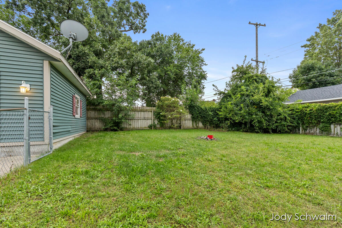 1101 Cass Avenue SE Grand Rapids MI 49507