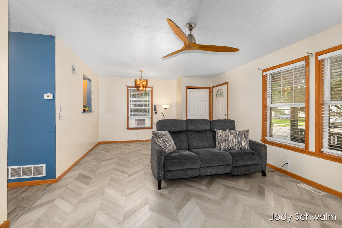 1101 Cass Avenue SE Grand Rapids MI 49507
