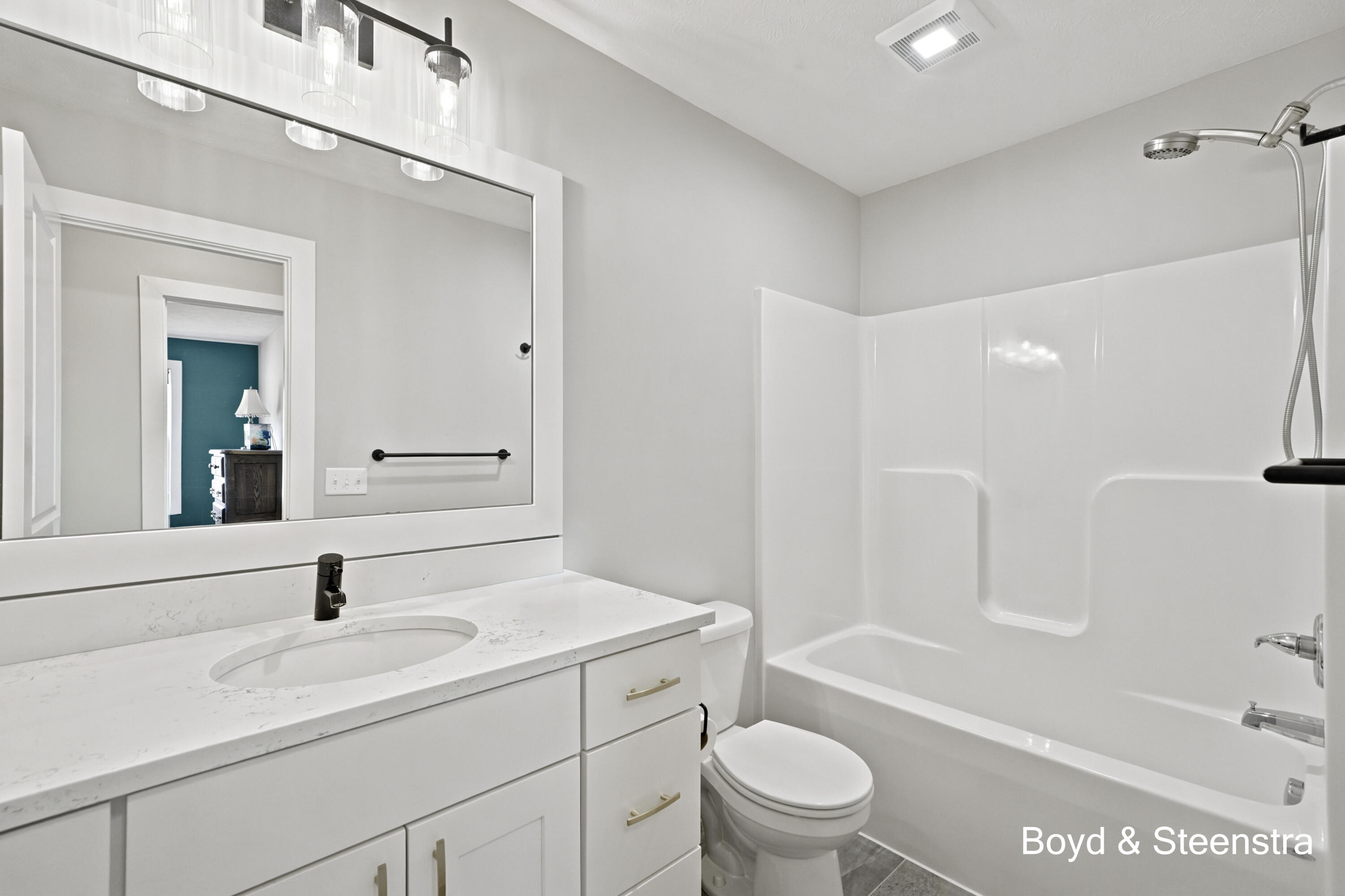 13092 Boulderway Trail Grand Haven MI 49417