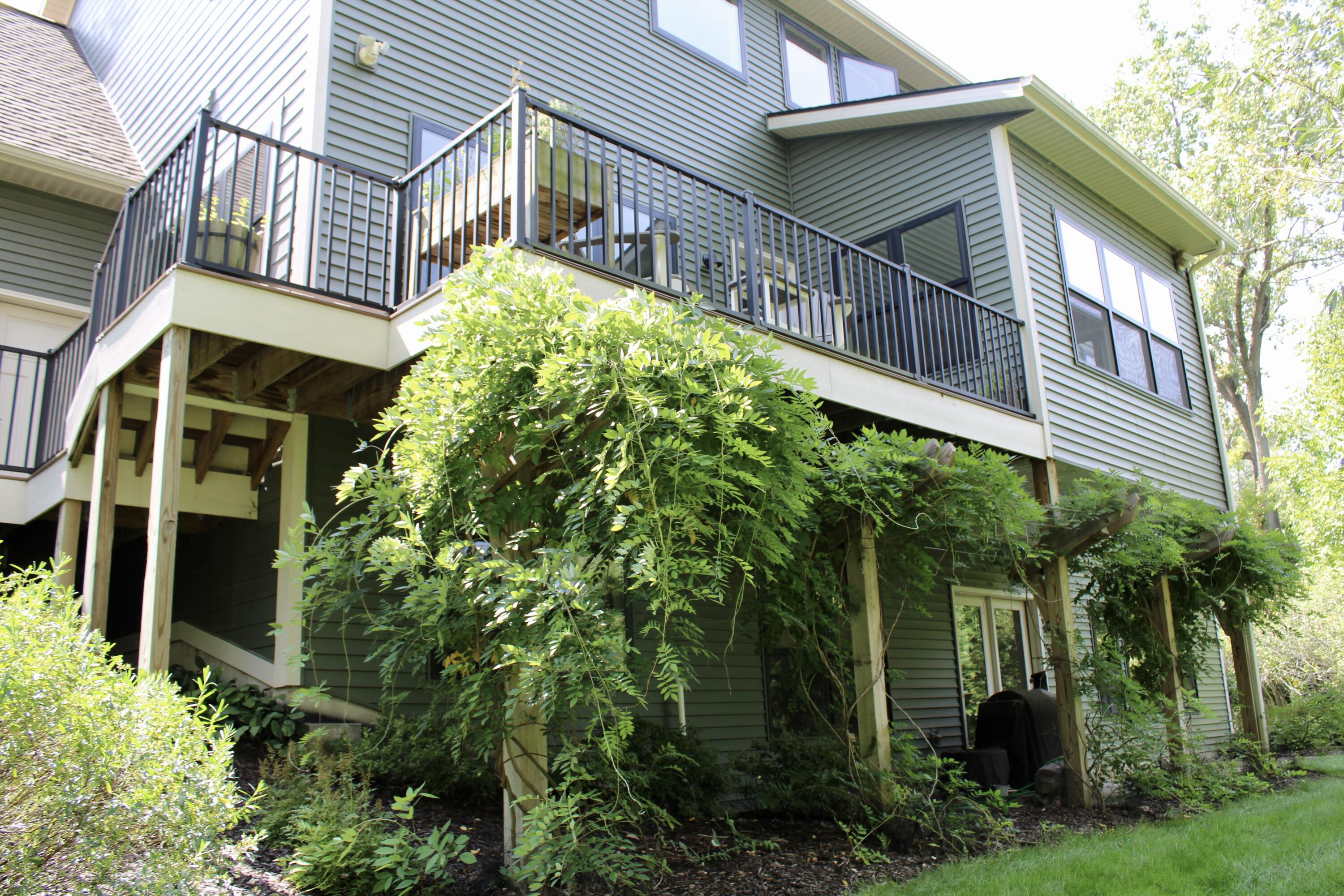 3781 Bridgehampton Drive NE Drive NE Grand Rapids MI 49546