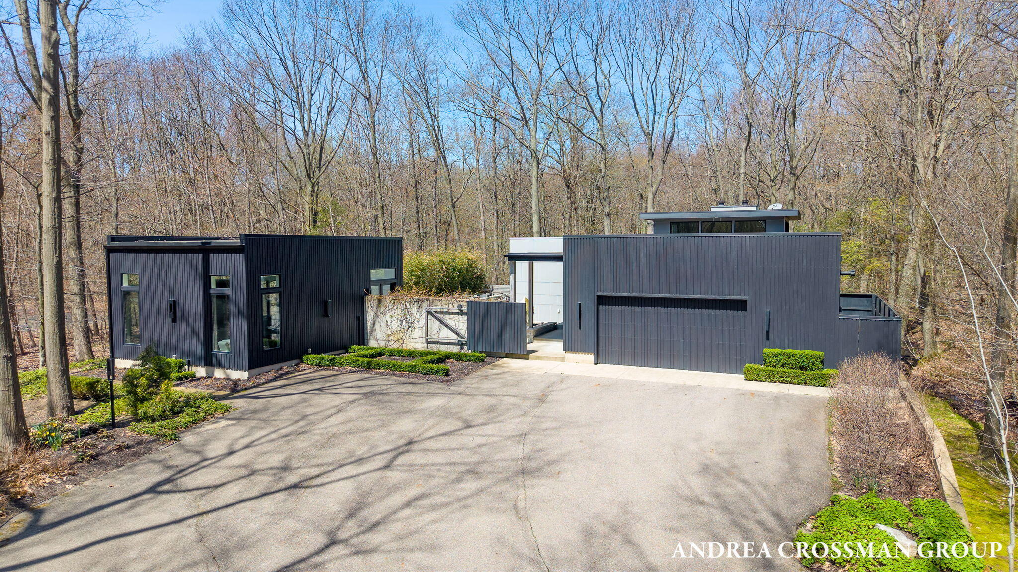 6919 Bendemeer Drive Fennville MI 49408
