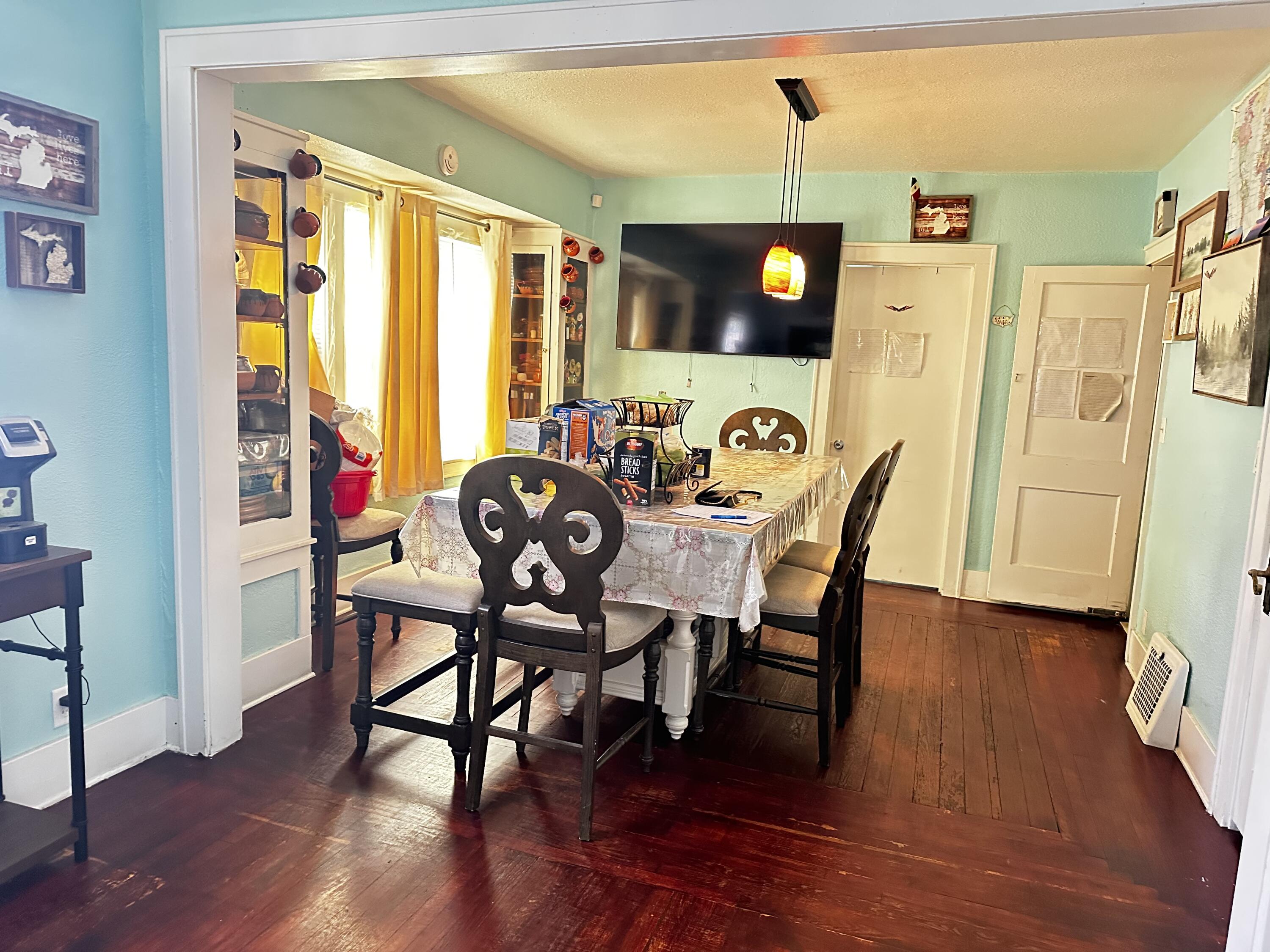 912 Reed Avenue Kalamazoo MI 49001