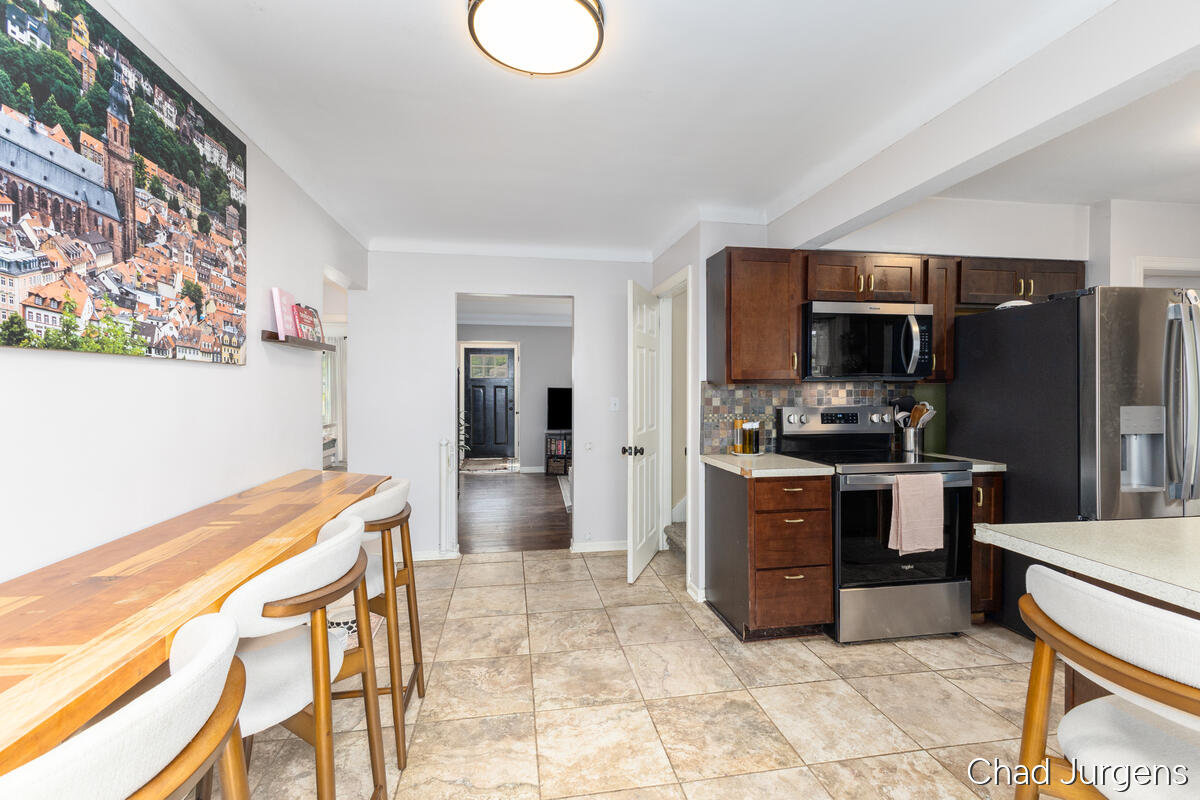854 Covell Avenue NW Grand Rapids MI 49504