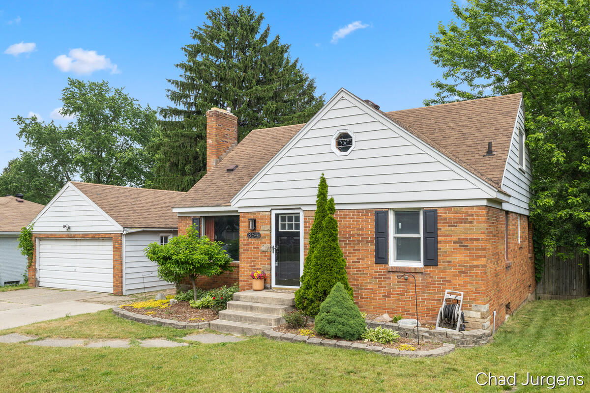 854 Covell Avenue NW Grand Rapids MI 49504