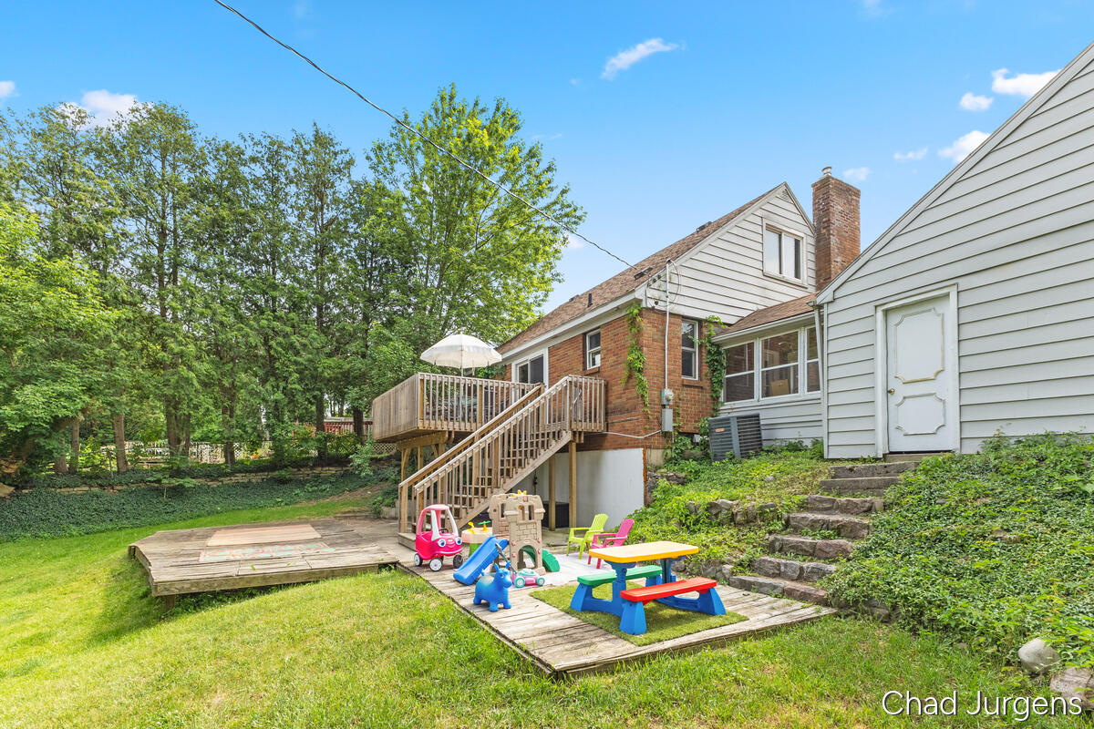 854 Covell Avenue NW Grand Rapids MI 49504