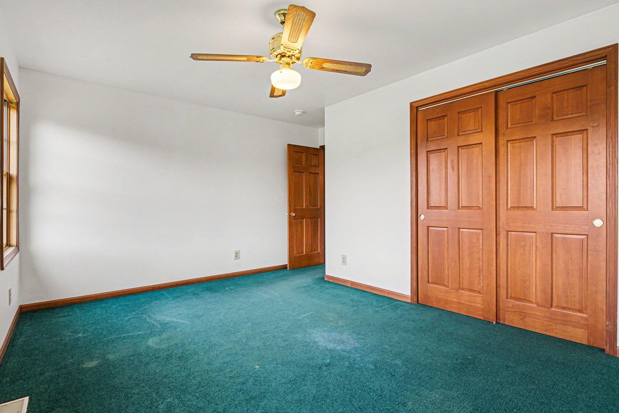 28810 Coulter Street Edwardsburg MI 49112