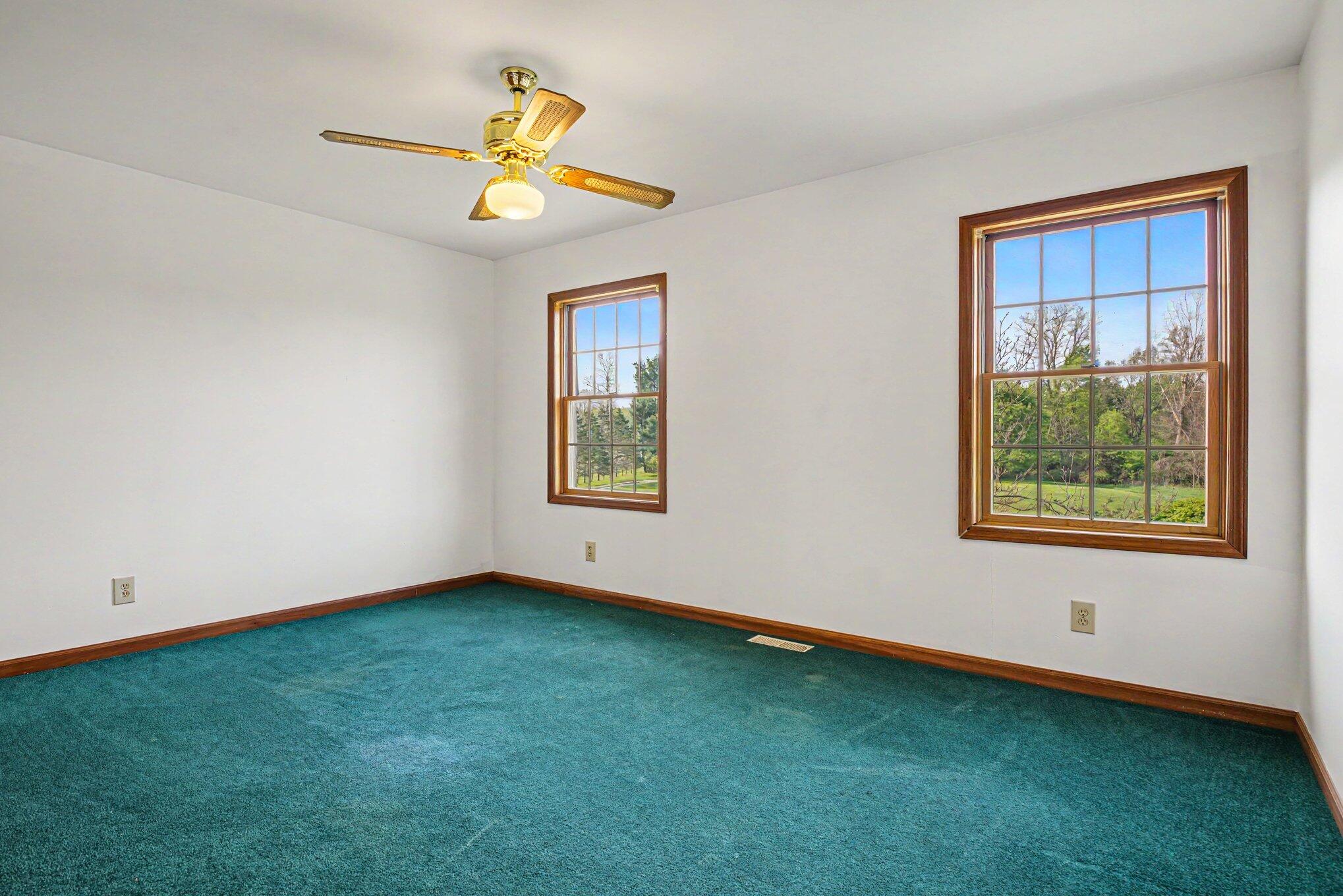 28810 Coulter Street Edwardsburg MI 49112