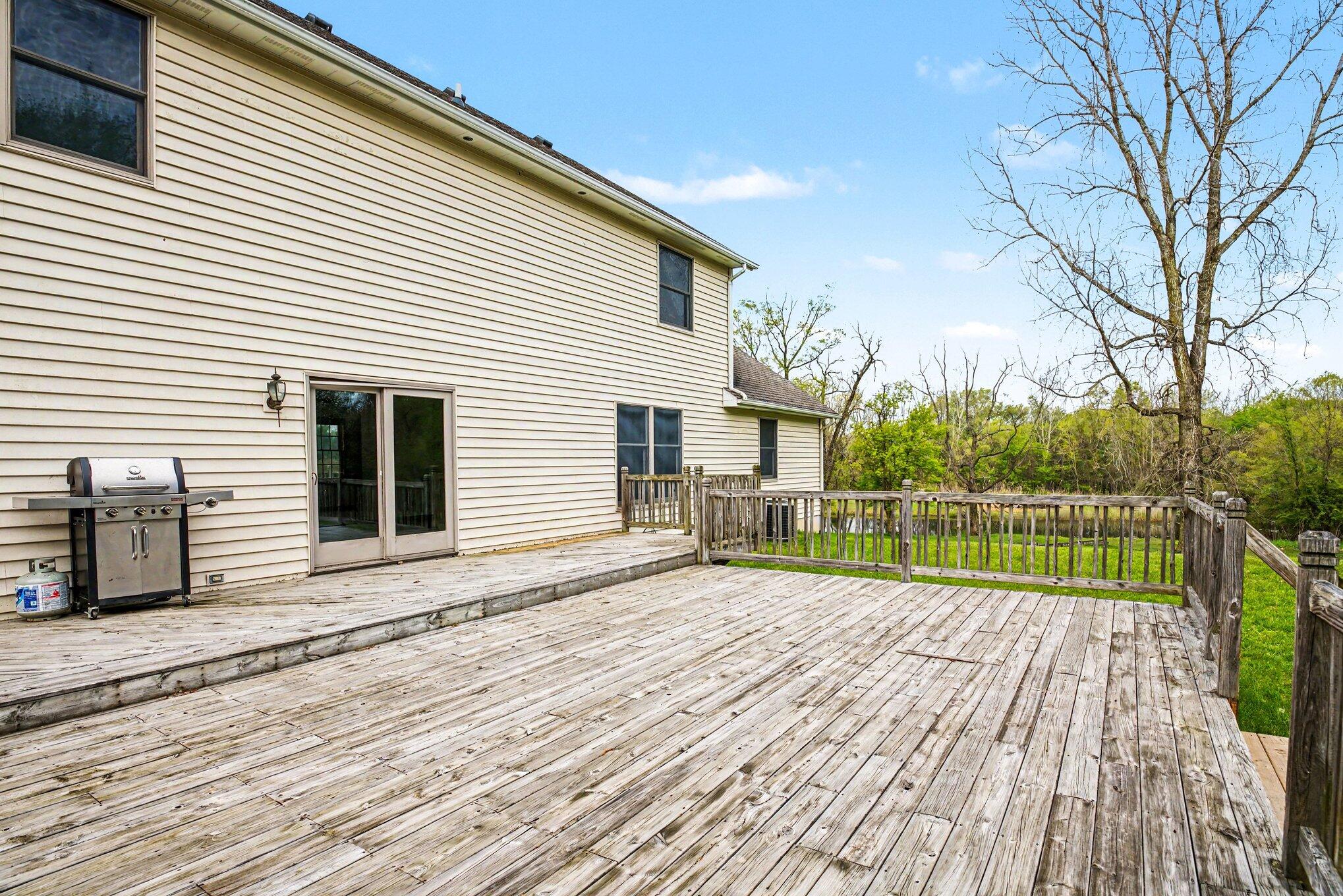 28810 Coulter Street Edwardsburg MI 49112