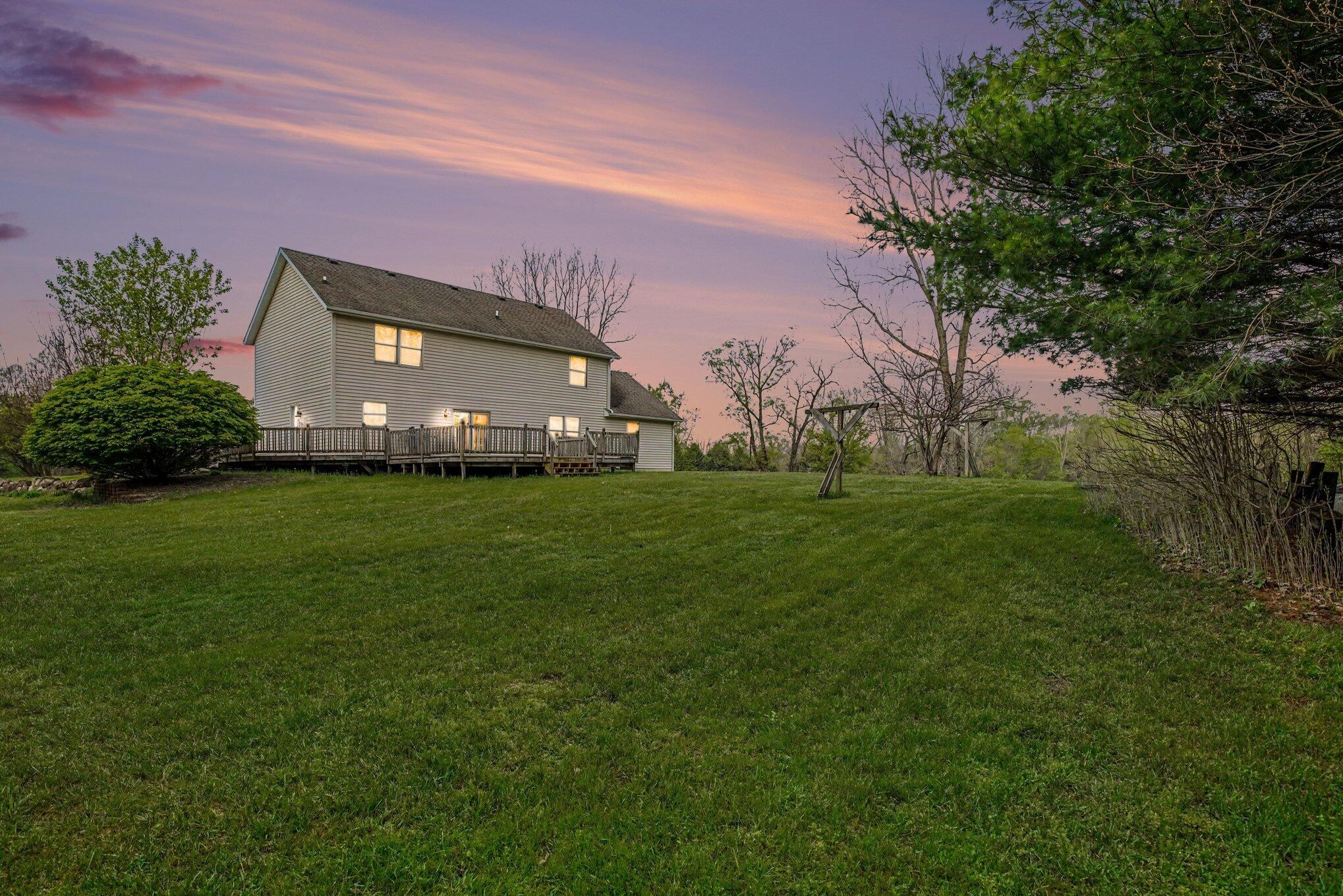 28810 Coulter Street Edwardsburg MI 49112