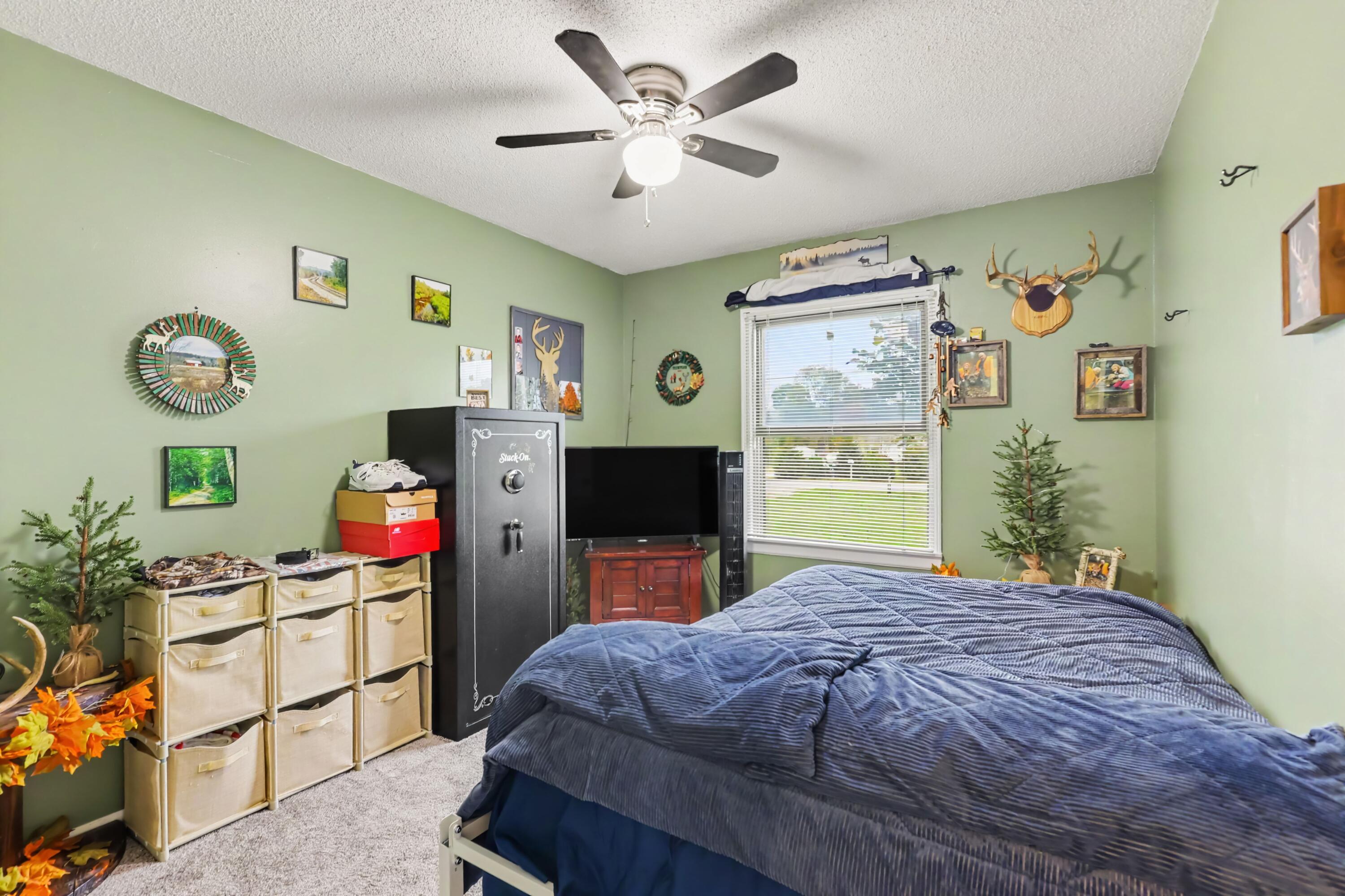 1127 S Drent Road Muskegon MI 49442